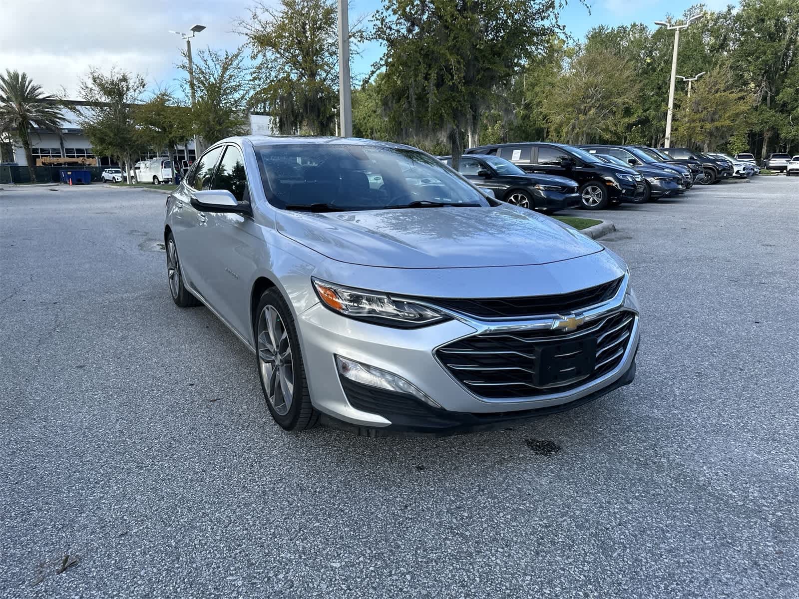 Thumbnail: 2020 Chevrolet Malibu - 8