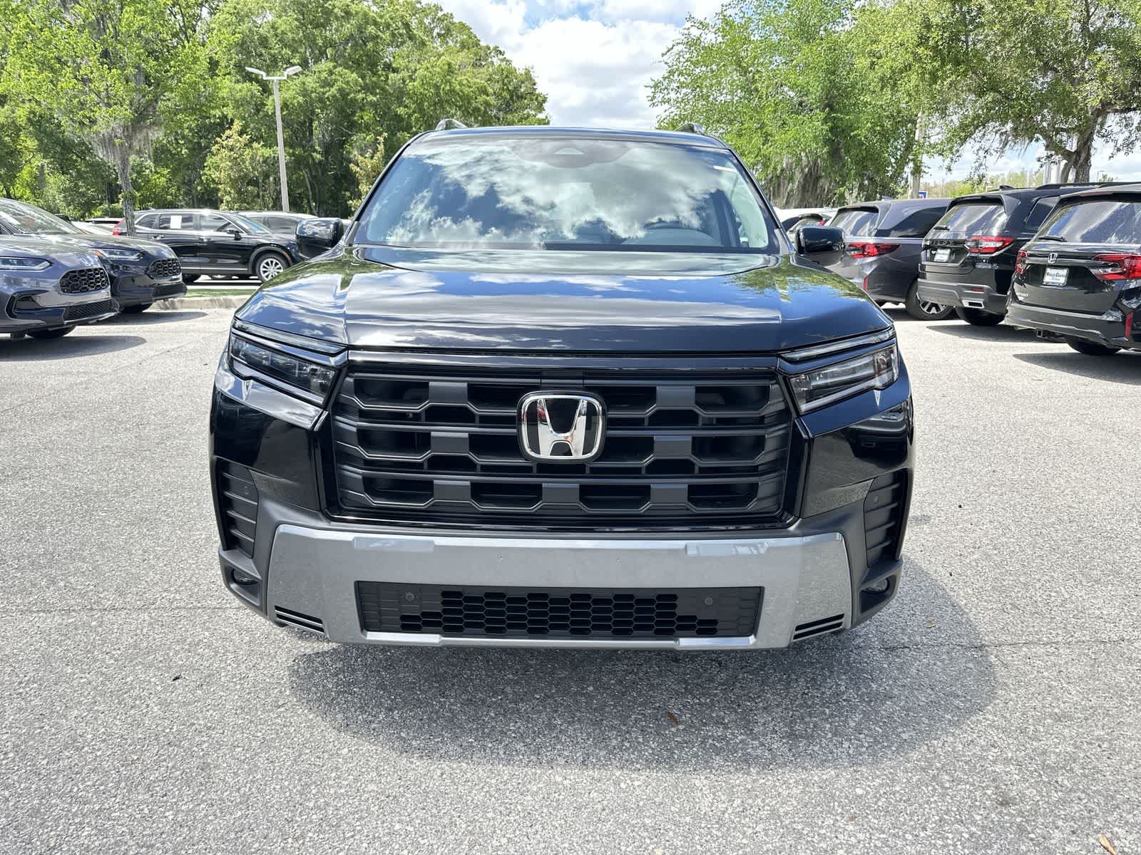 Thumbnail: 2026 Honda Pilot - 9