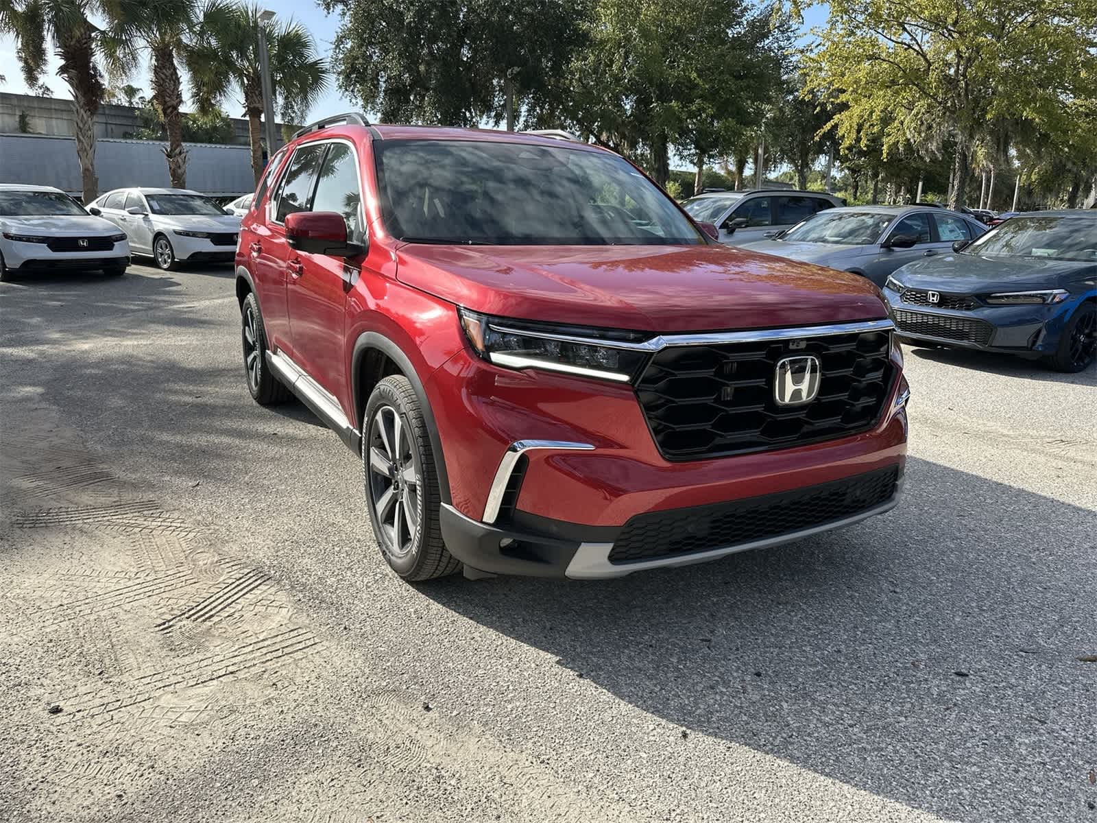 Thumbnail: 2025 Honda Pilot - 8