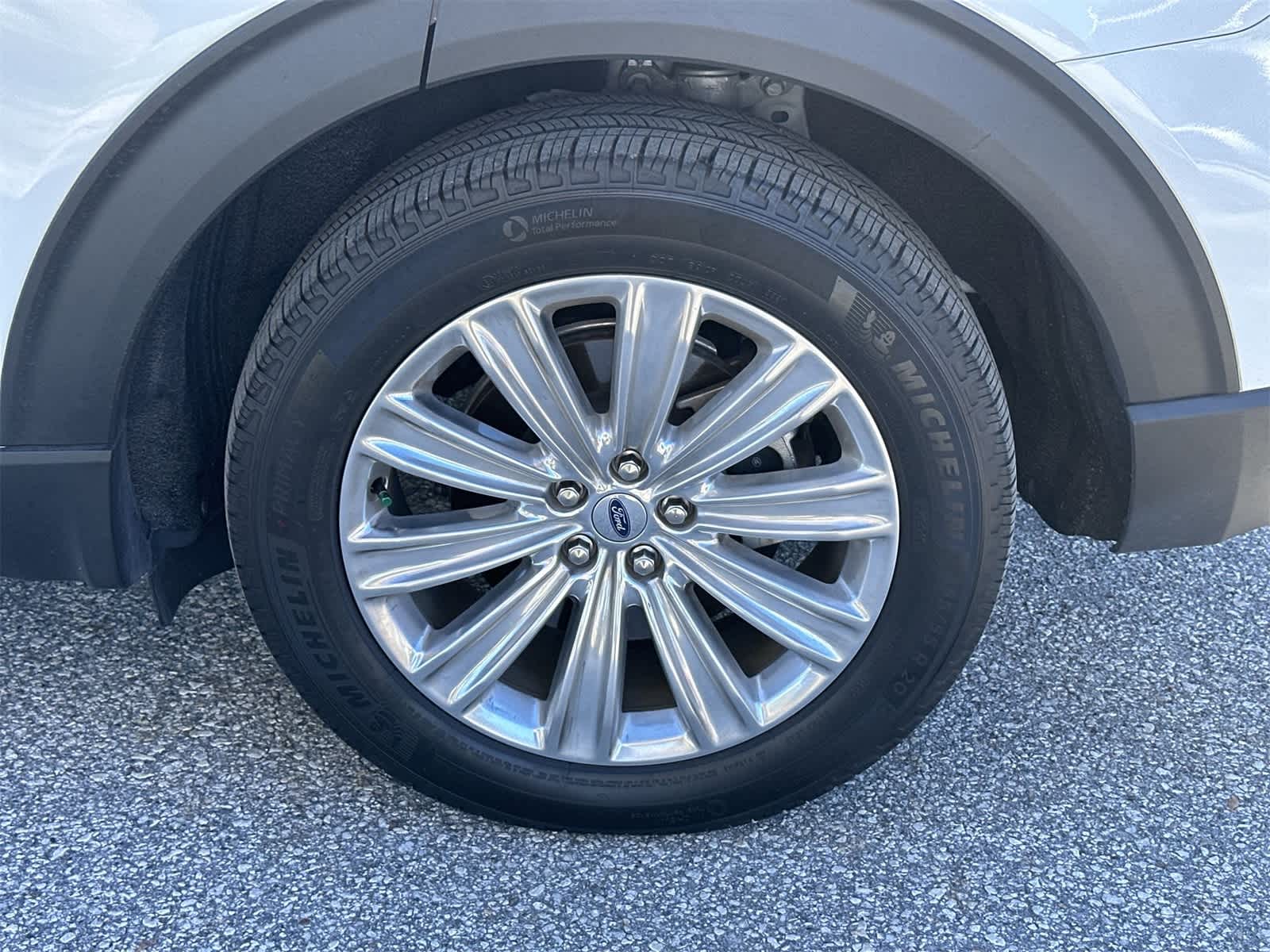 Thumbnail: 2021 Ford Explorer - 11