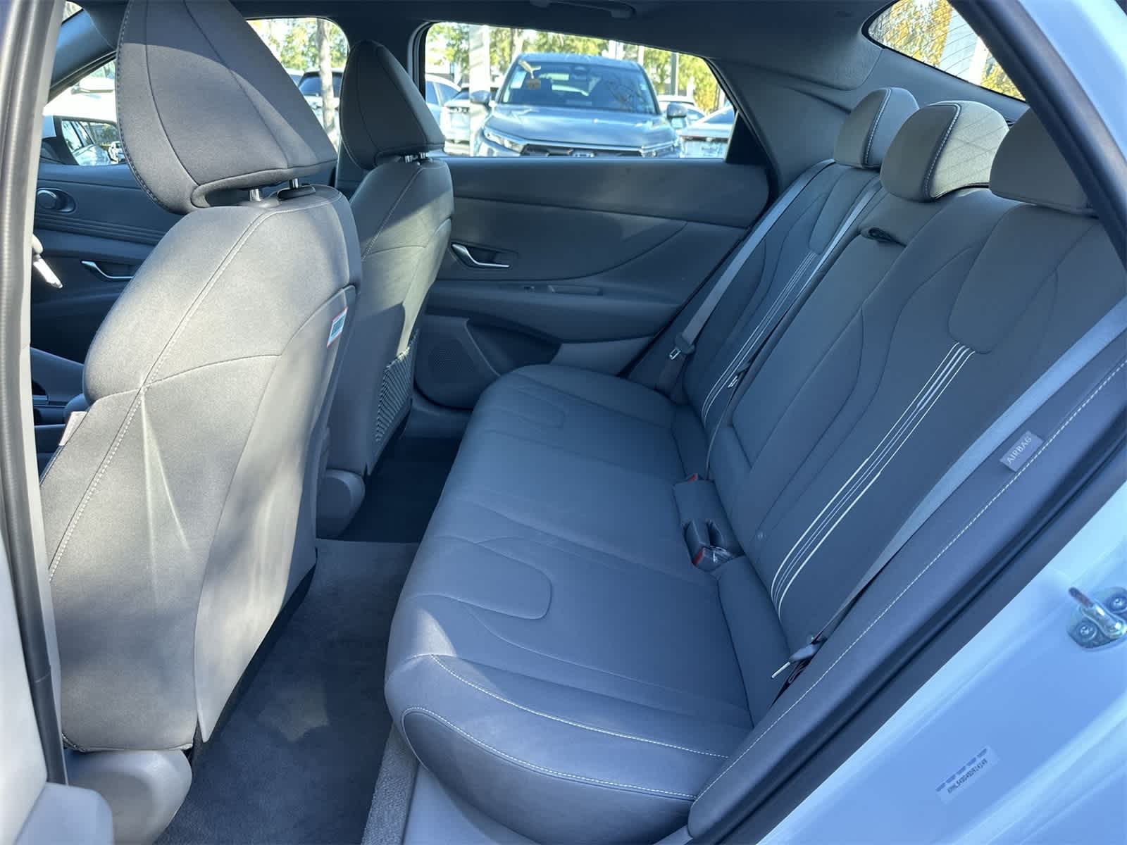 Thumbnail: 2025 Hyundai Elantra - 15