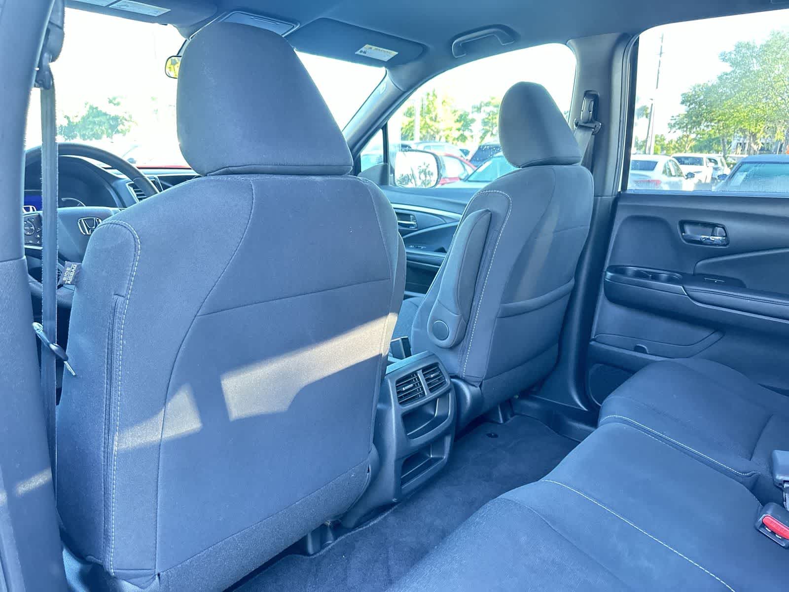 Thumbnail: 2021 Honda Passport - 14