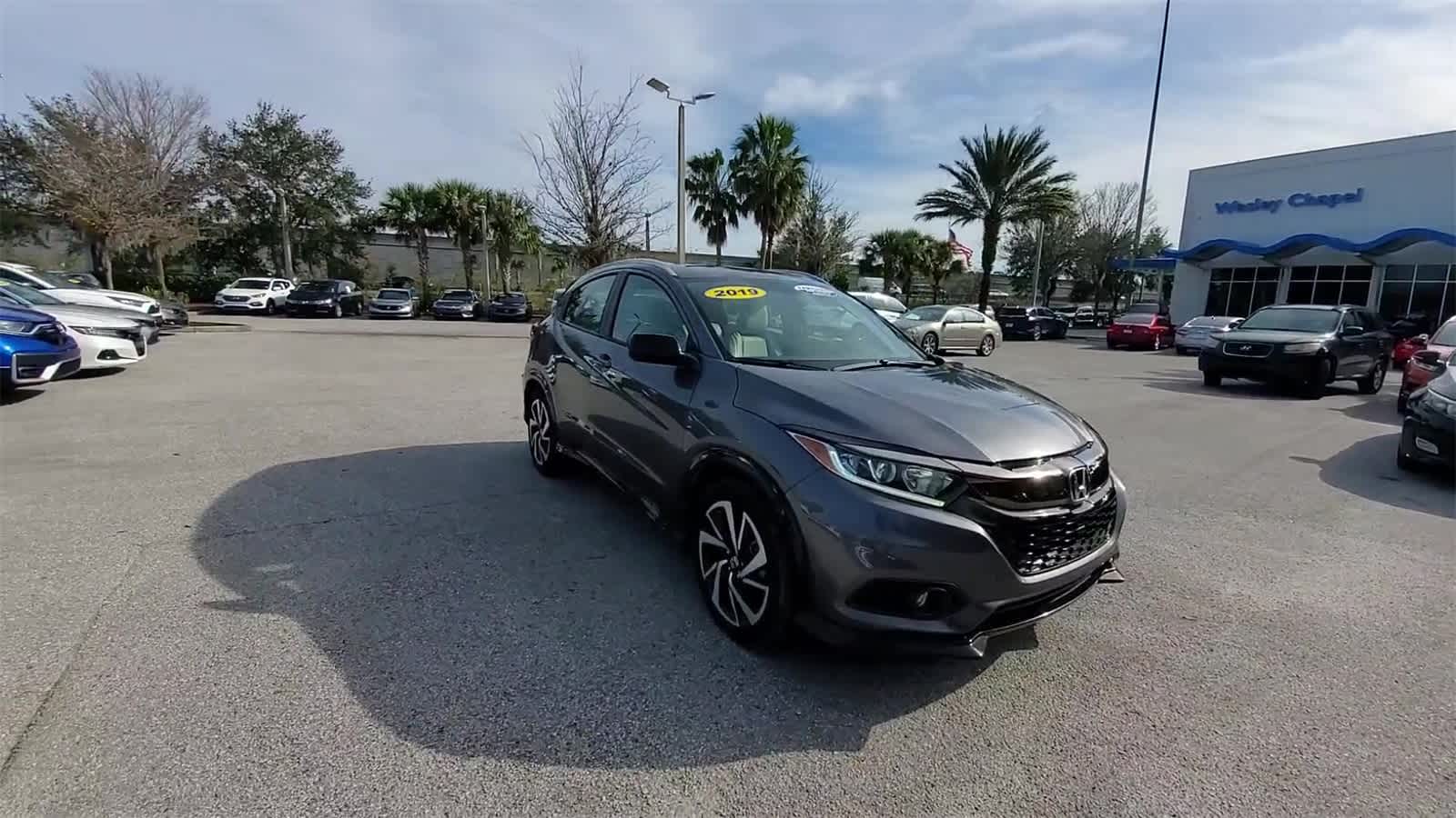 Thumbnail: 2019 Honda HR-V - 2