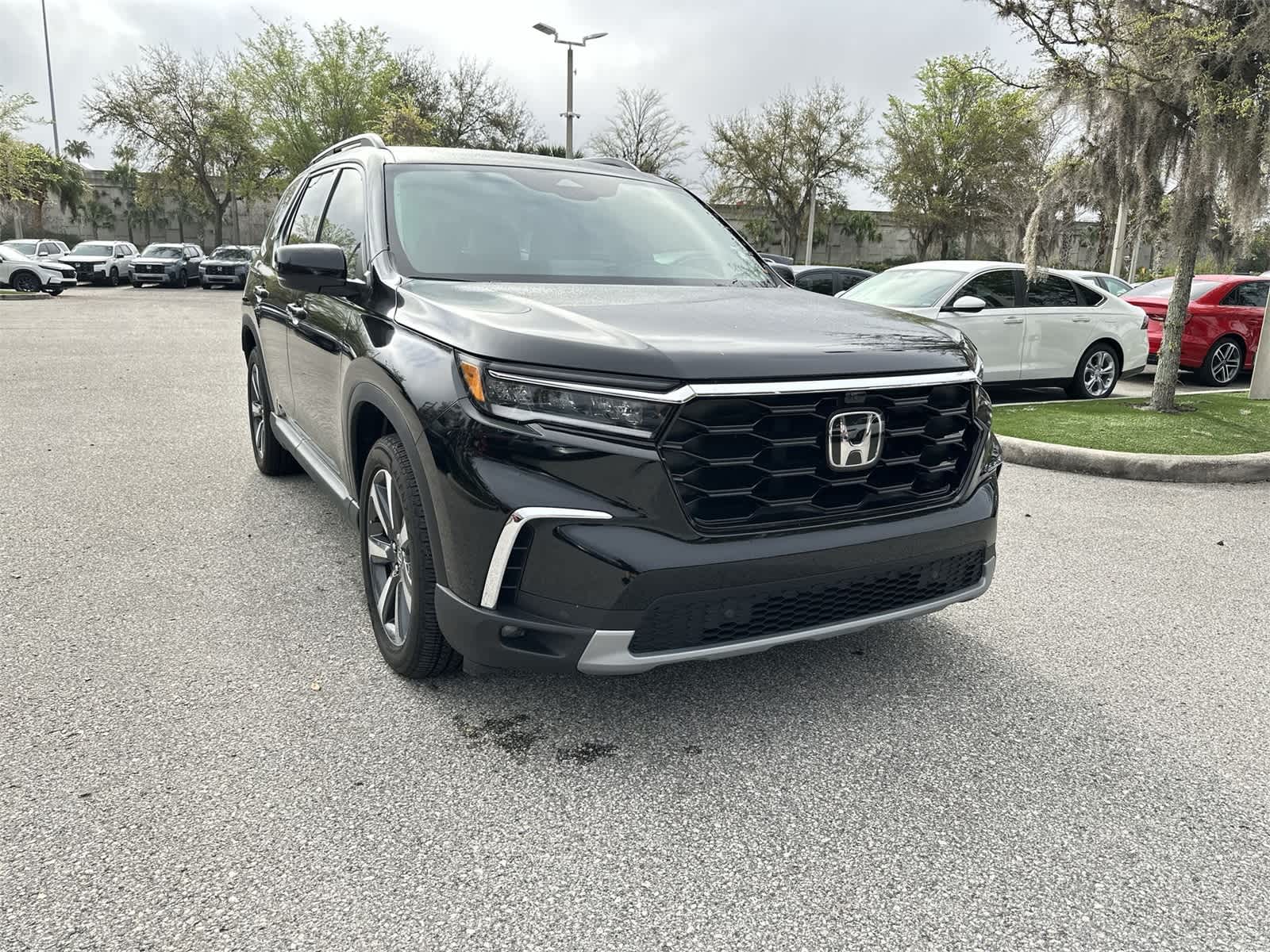Thumbnail: 2025 Honda Pilot - 8