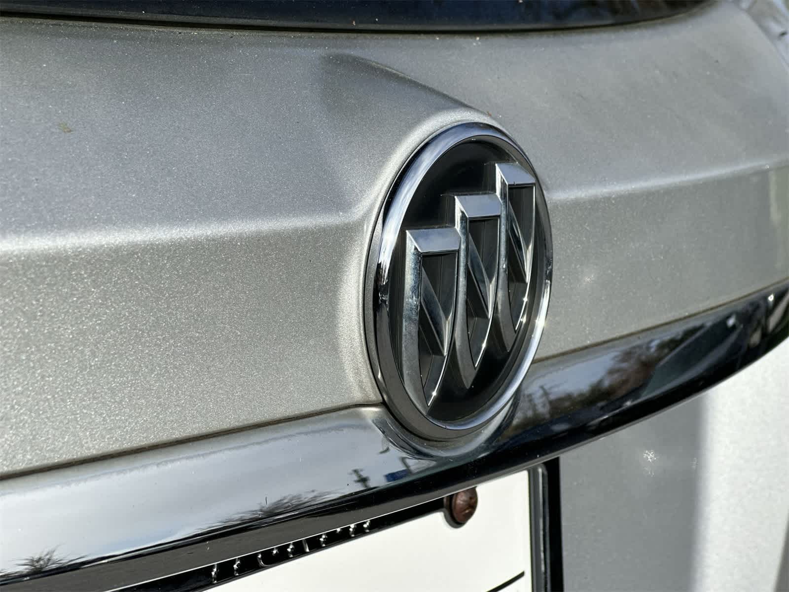 Thumbnail: 2016 Buick Encore - 10