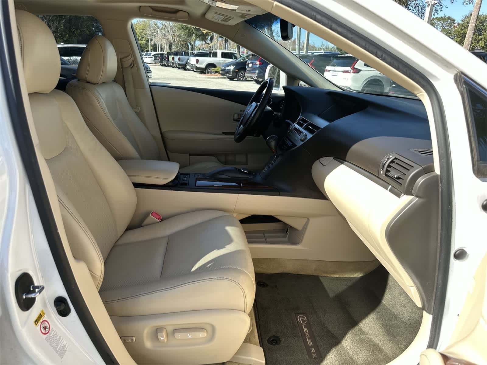 Thumbnail: 2013 Lexus RX - 17