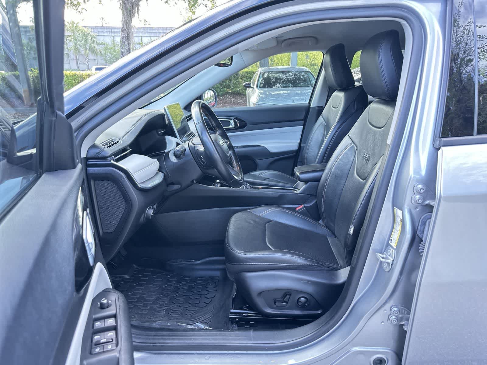 Thumbnail: 2022 Jeep Compass - 2