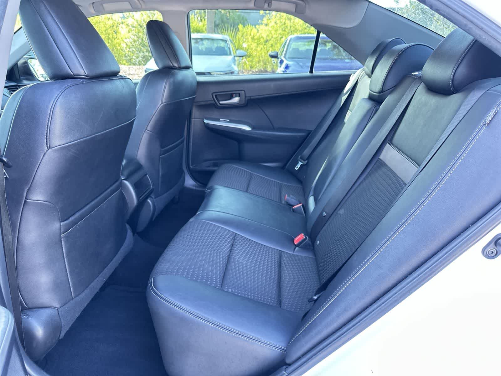 Thumbnail: 2013 Toyota Camry - 15