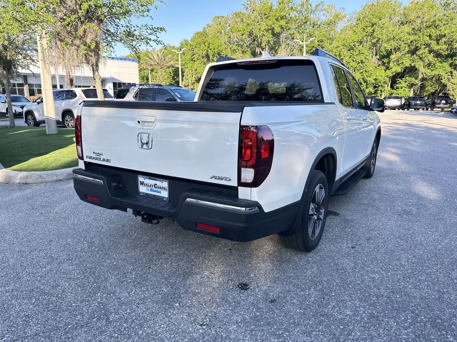 Thumbnail: 2017 Honda Ridgeline - 6