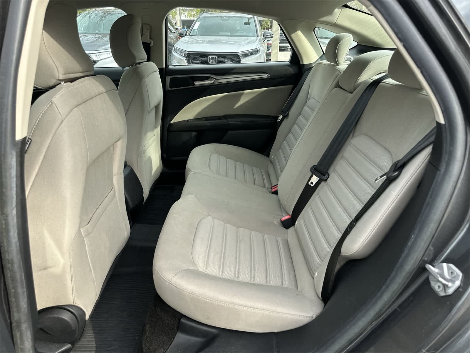 Thumbnail: 2018 Ford Fusion - 15