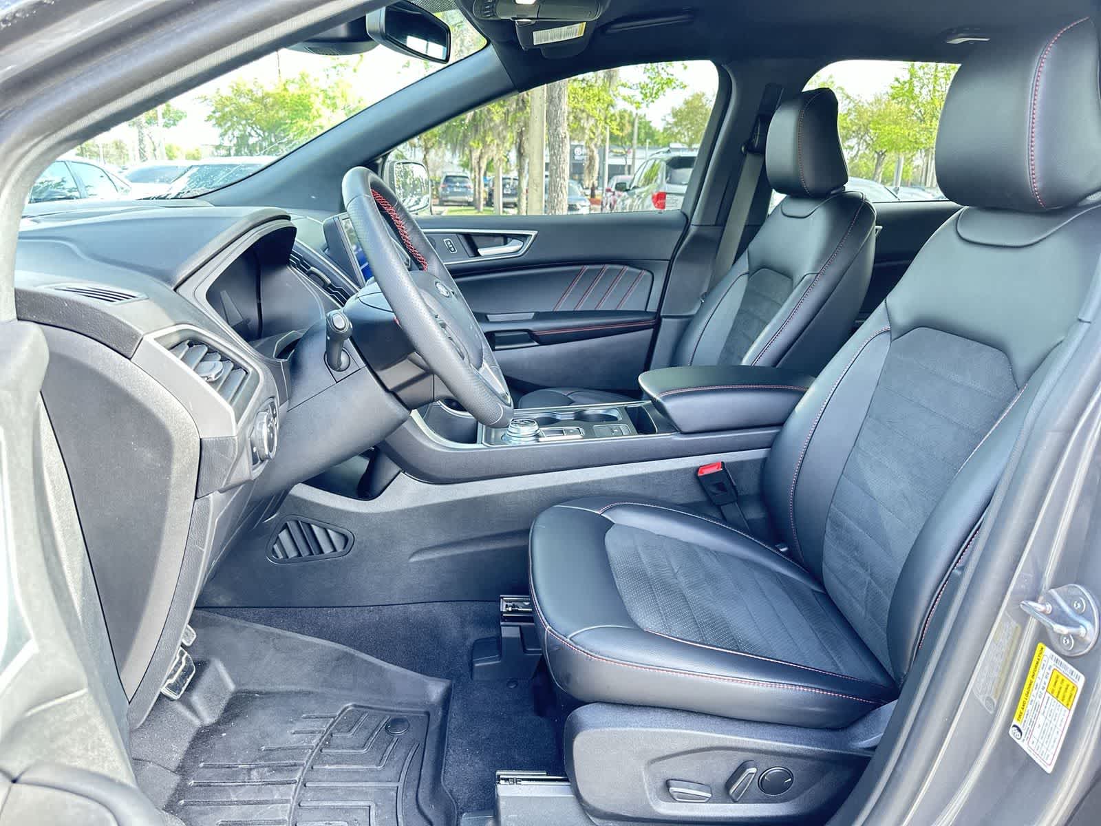 Thumbnail: 2024 Ford Edge - 13