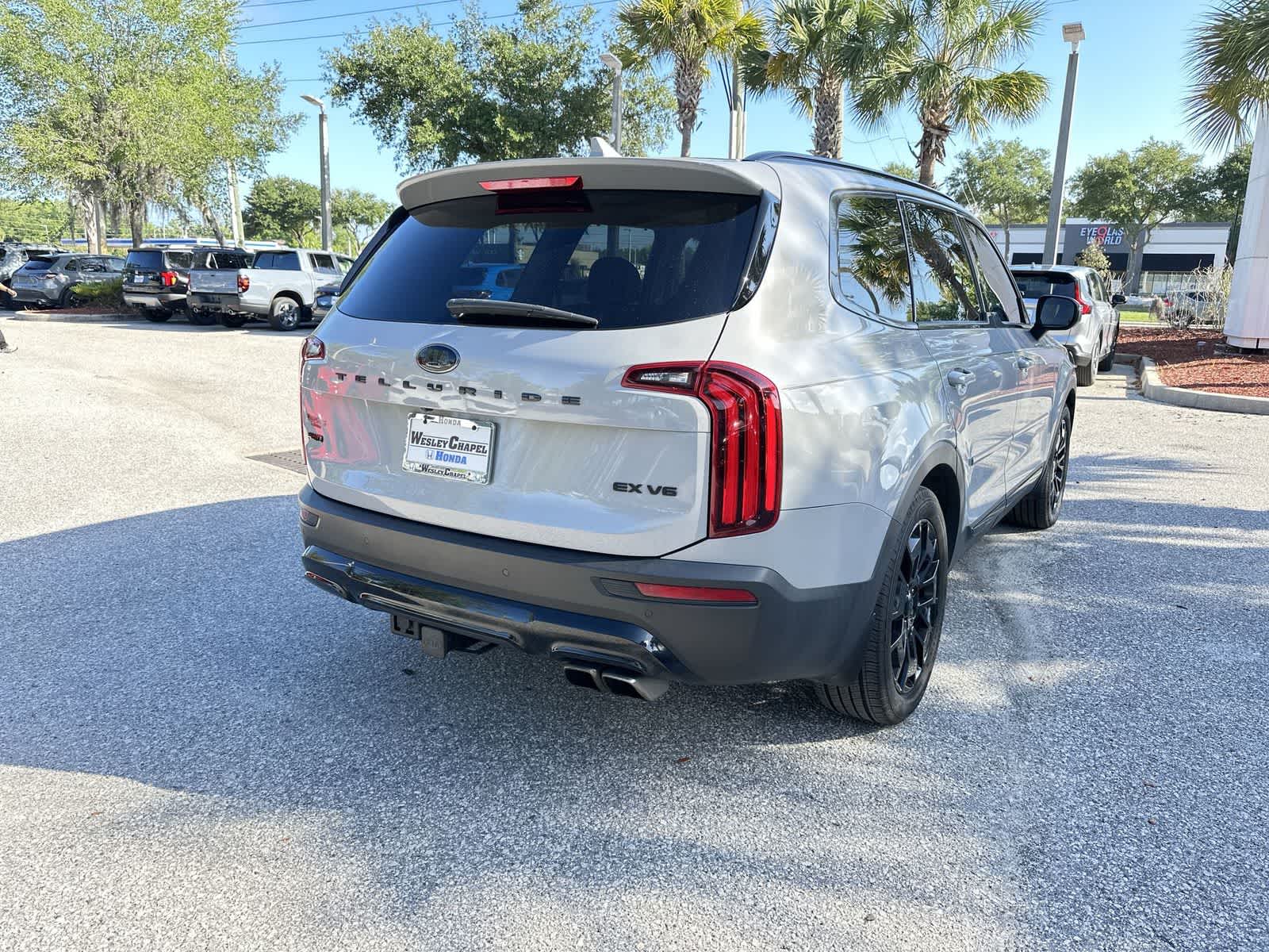 Thumbnail: 2021 Kia Telluride - 6