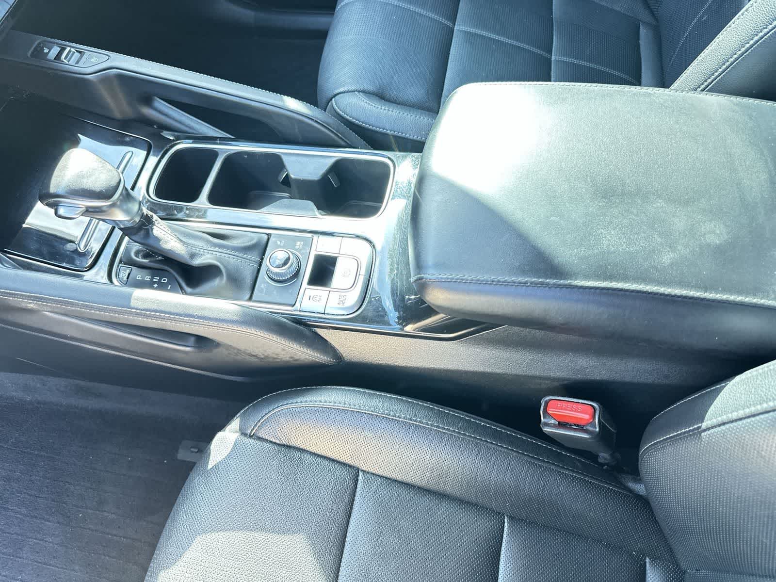 Thumbnail: 2021 Kia Telluride - 19