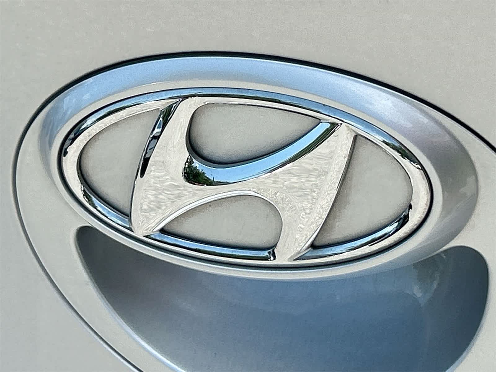 2017 Hyundai Accent SE 10