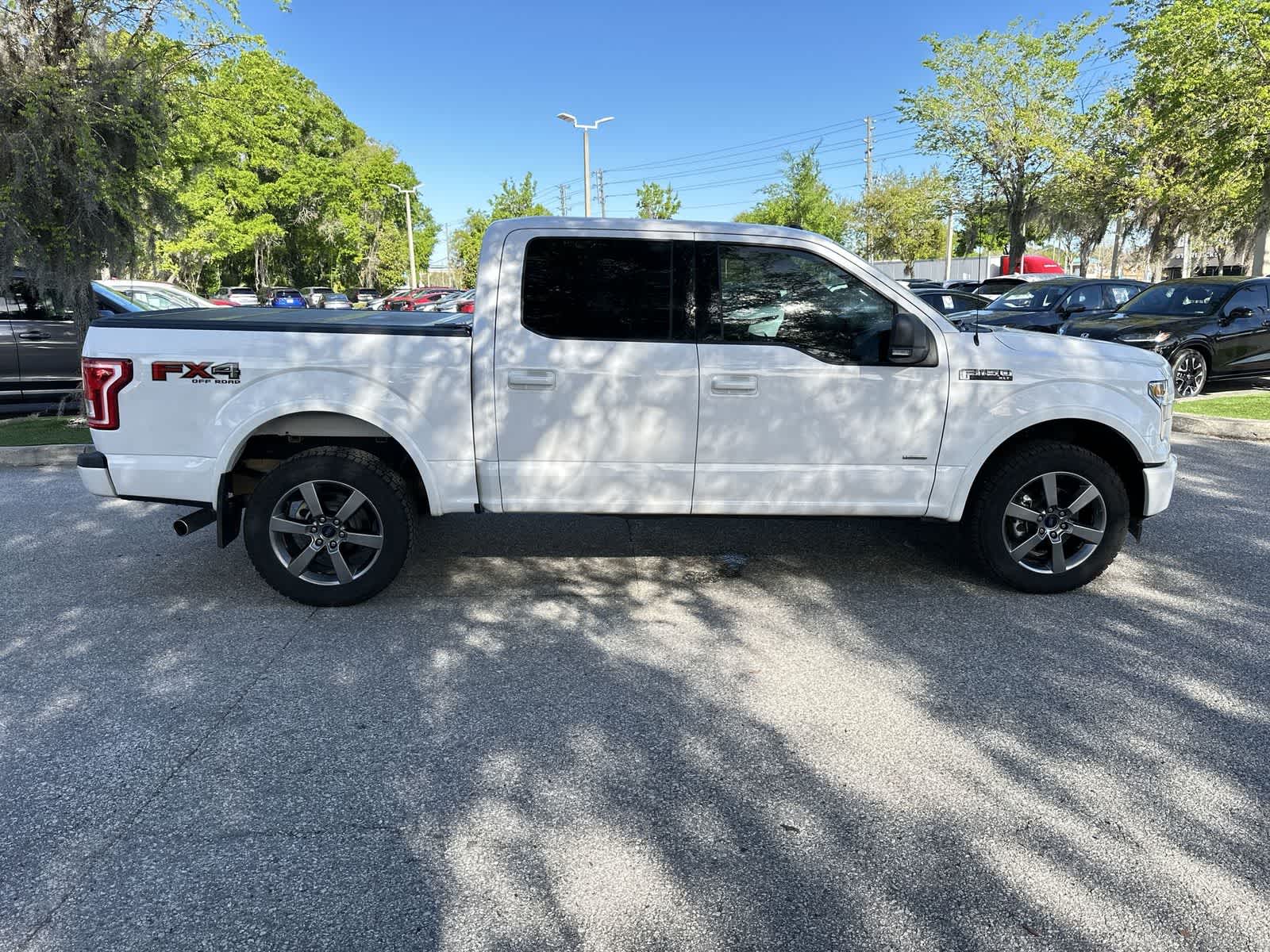 Thumbnail: 2017 Ford F-150 - 7