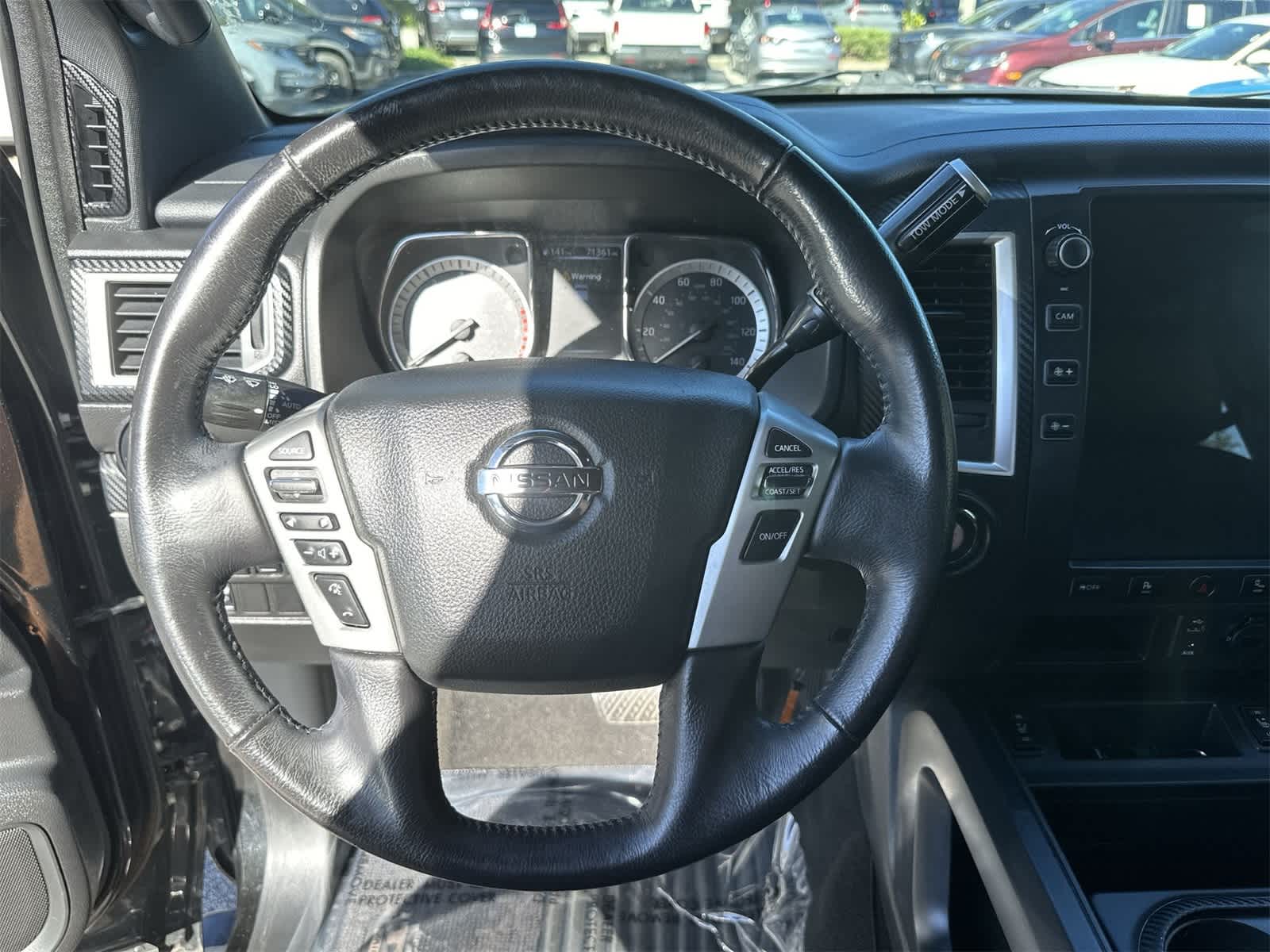 Thumbnail: 2018 Nissan Titan - 17