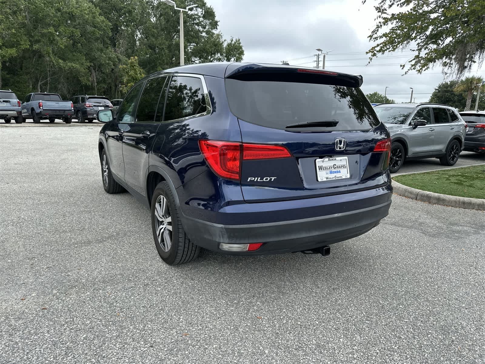 Thumbnail: 2016 Honda Pilot - 4