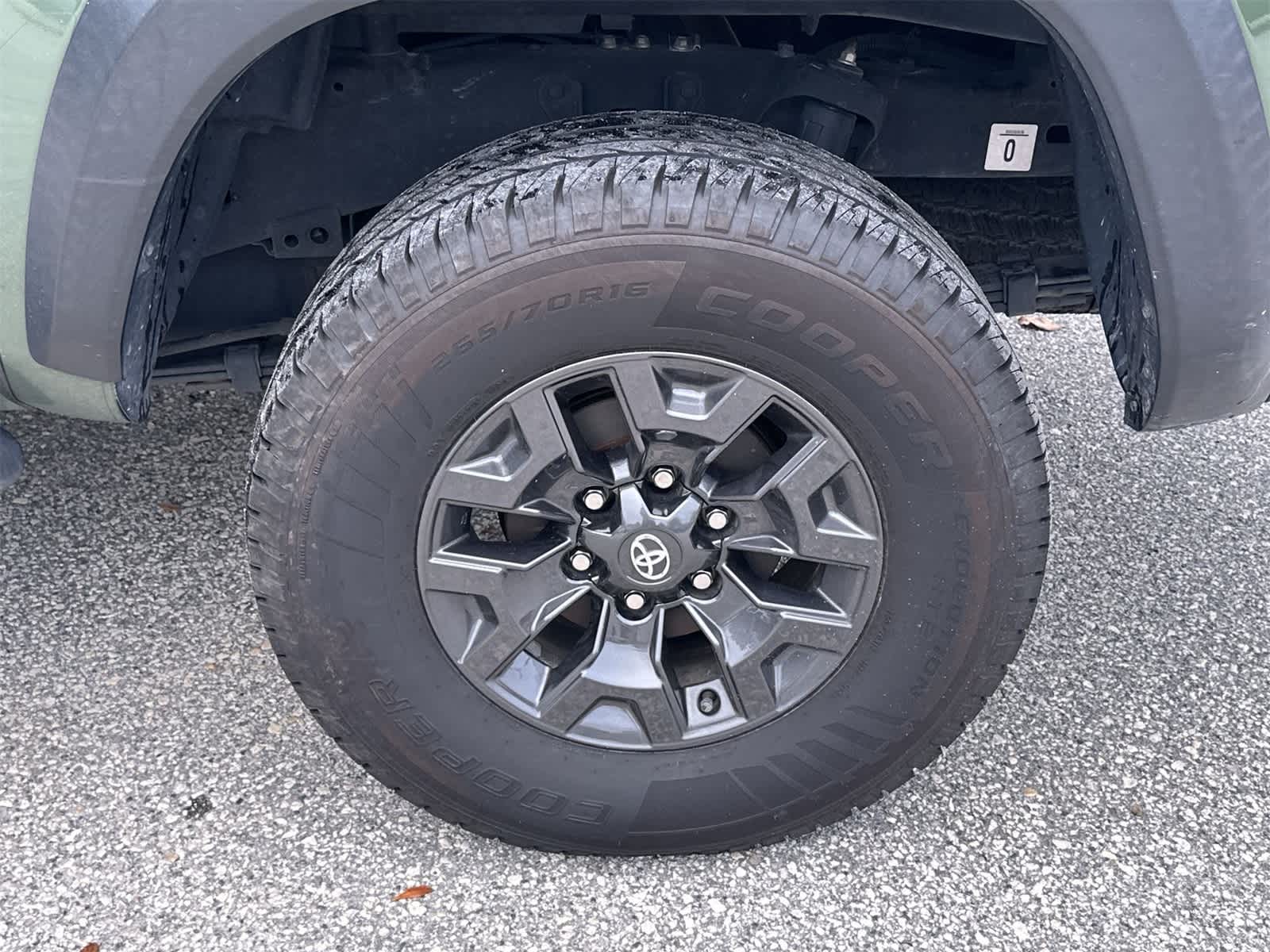 Thumbnail: 2021 Toyota Tacoma - 12