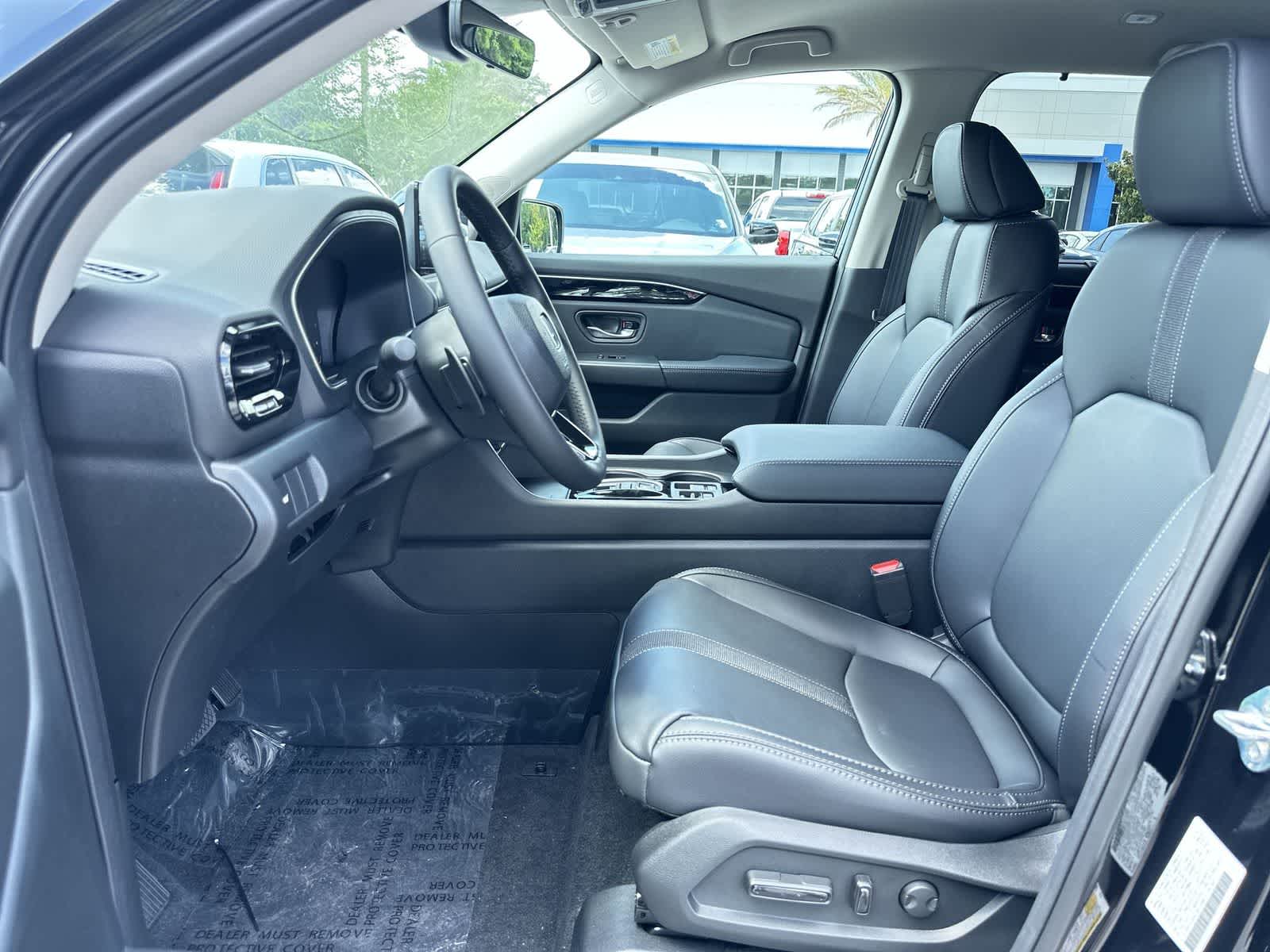 Thumbnail: 2026 Honda Pilot - 13