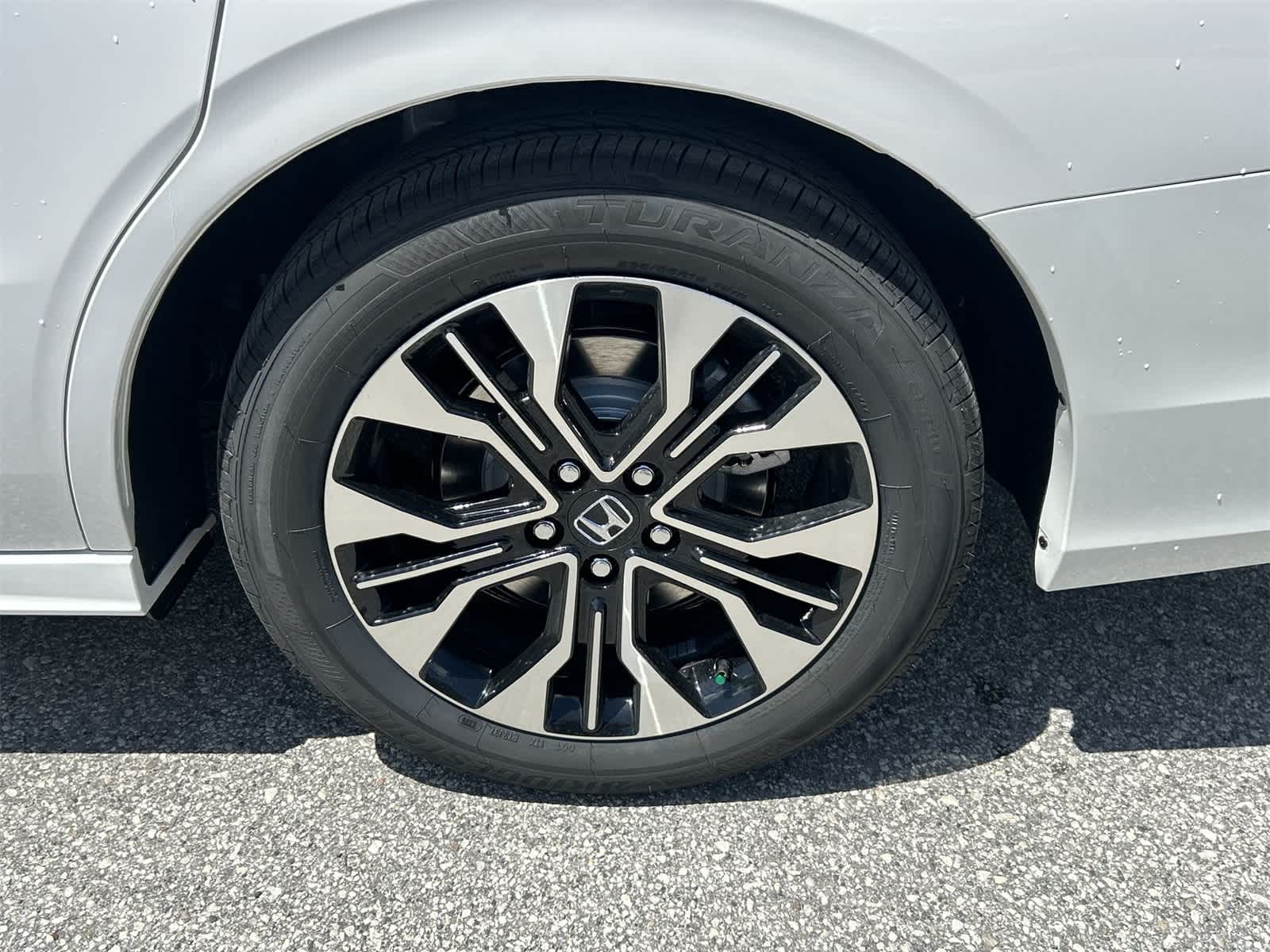 Thumbnail: 2026 Honda Odyssey - 12