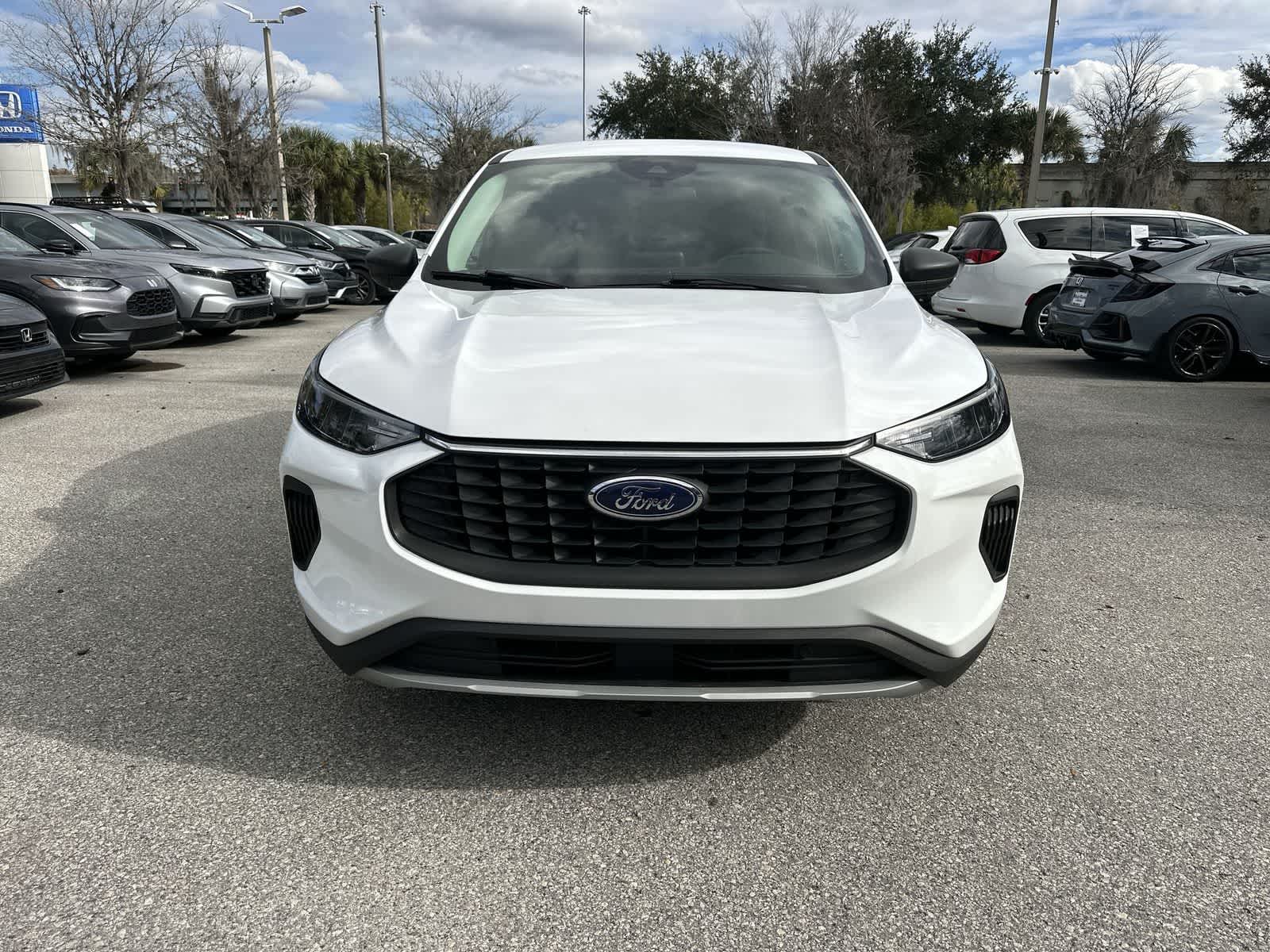 Thumbnail: 2024 Ford Escape - 9