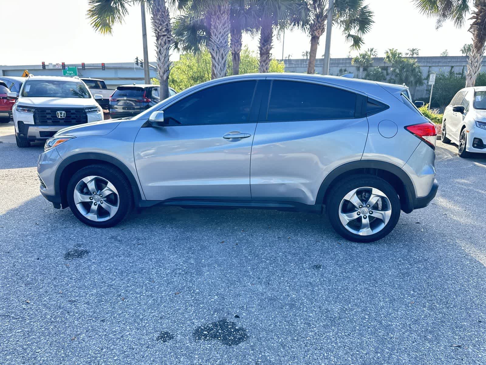 Thumbnail: 2021 Honda HR-V - 3