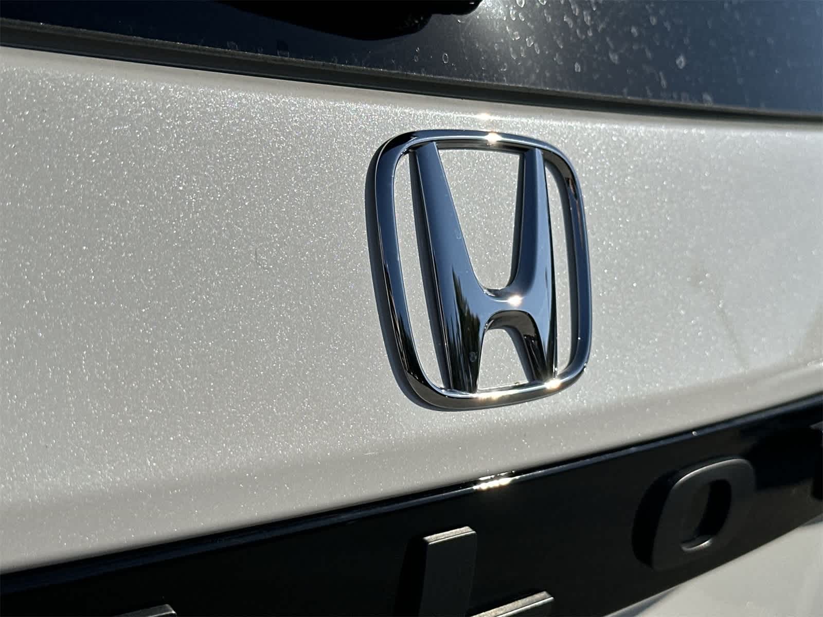 Thumbnail: 2025 Honda Pilot - 10