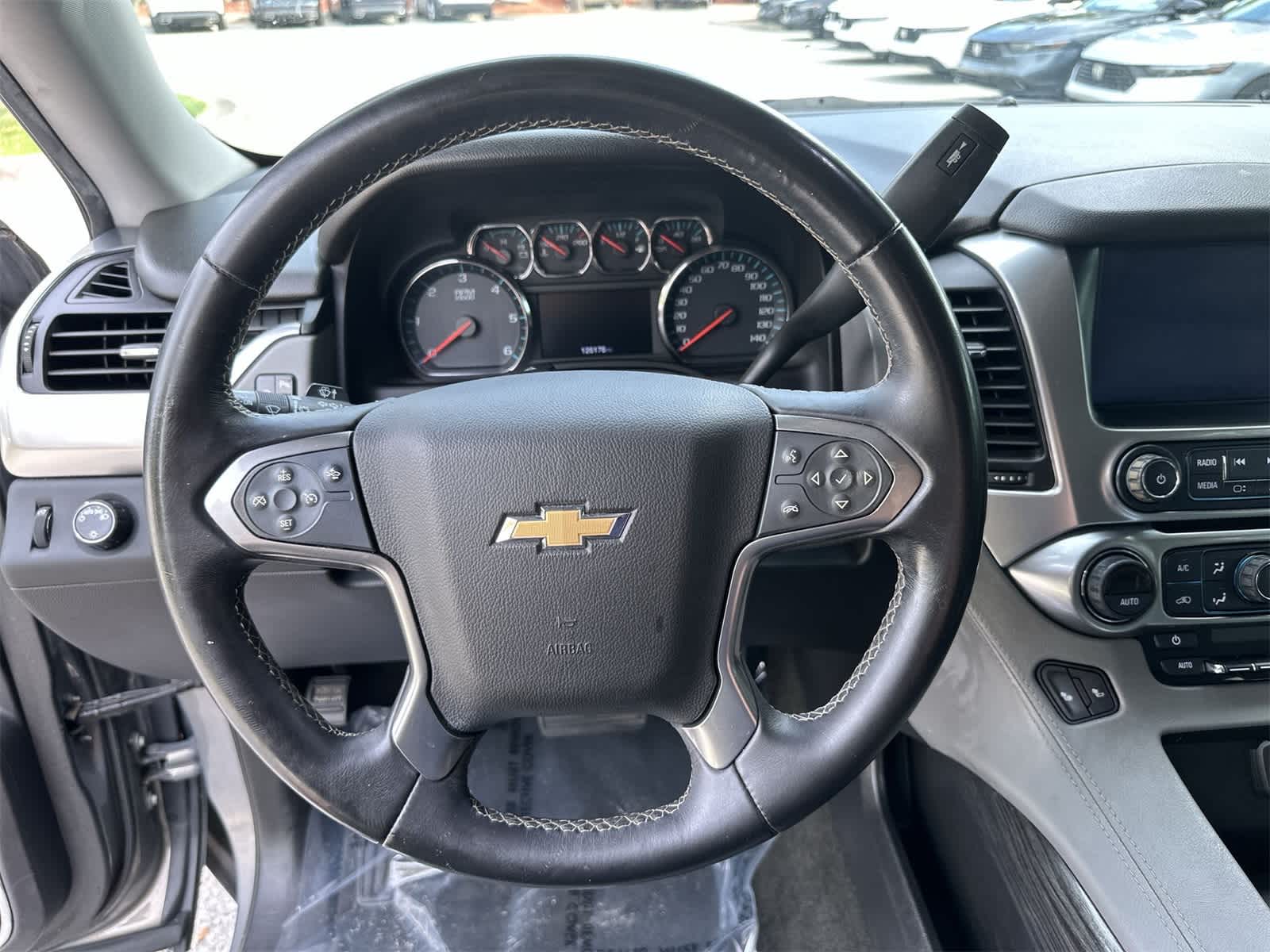 Thumbnail: 2018 Chevrolet Tahoe - 18