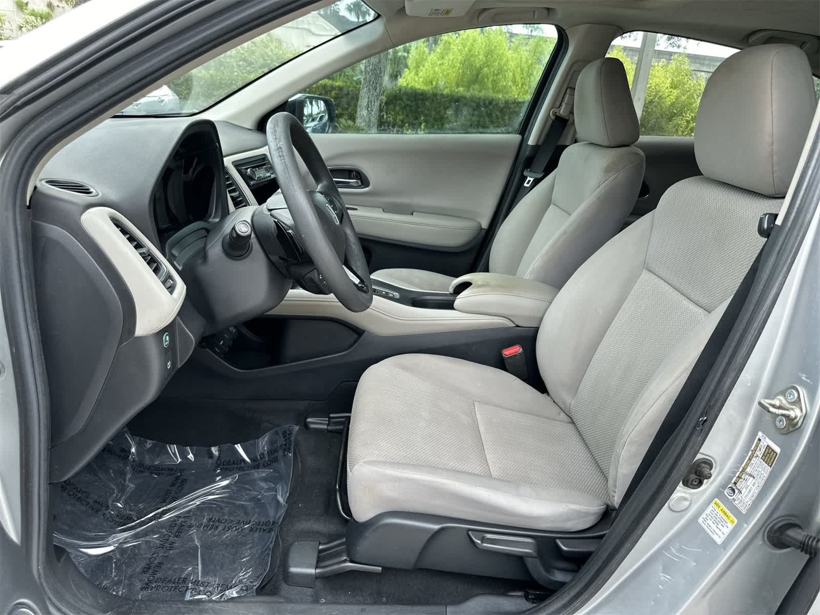 Thumbnail: 2016 Honda HR-V - 13