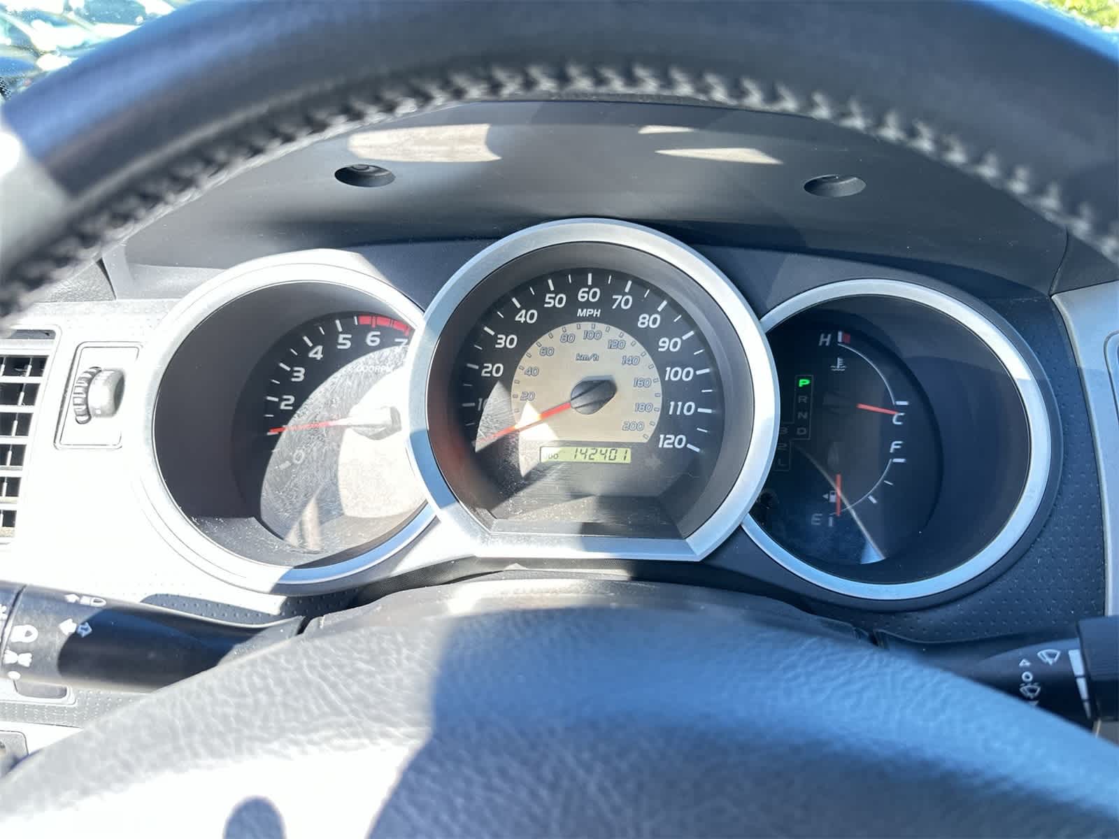 Thumbnail: 2010 Toyota Tacoma - 21