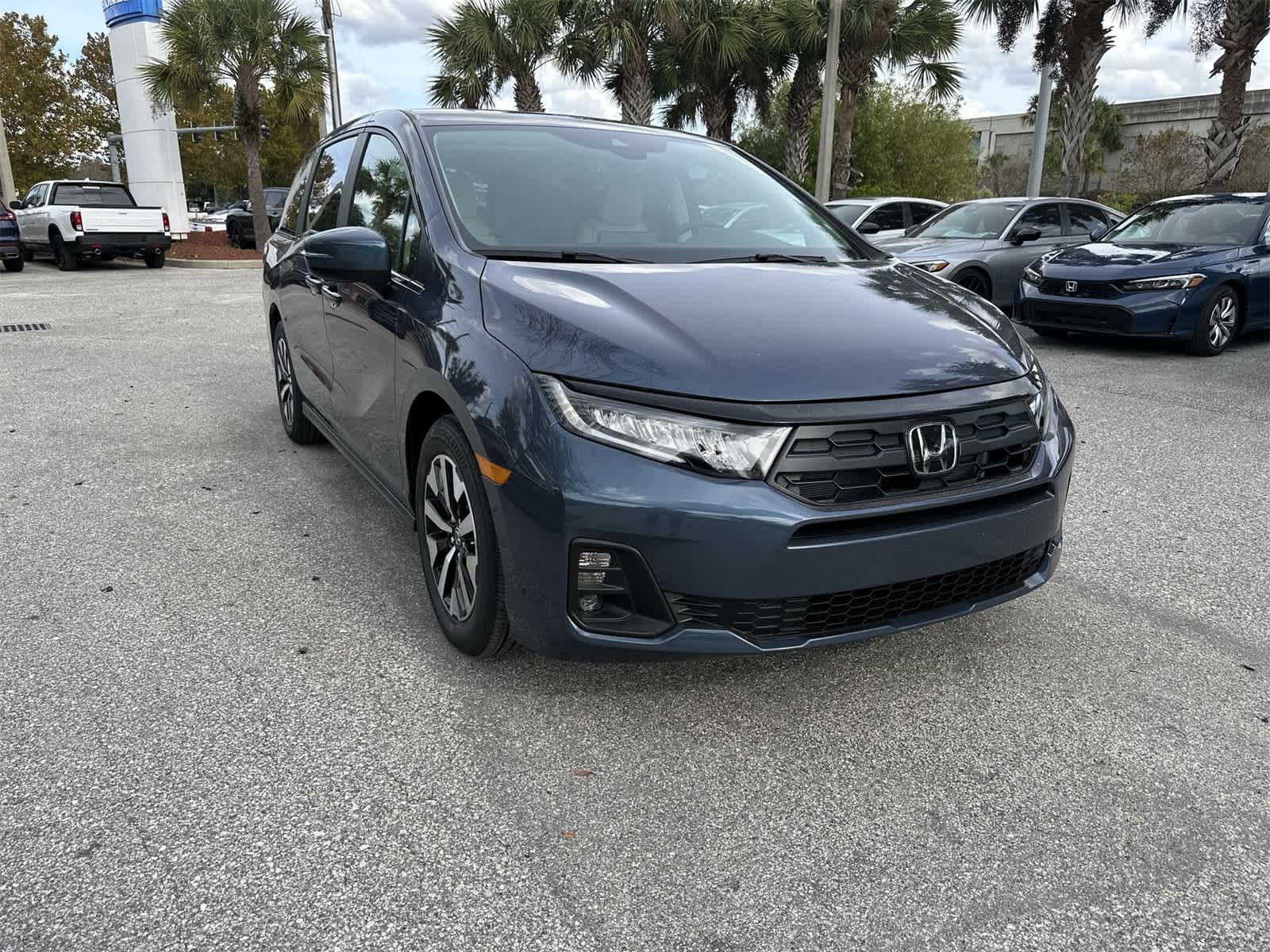 Thumbnail: 2026 Honda Odyssey - 8