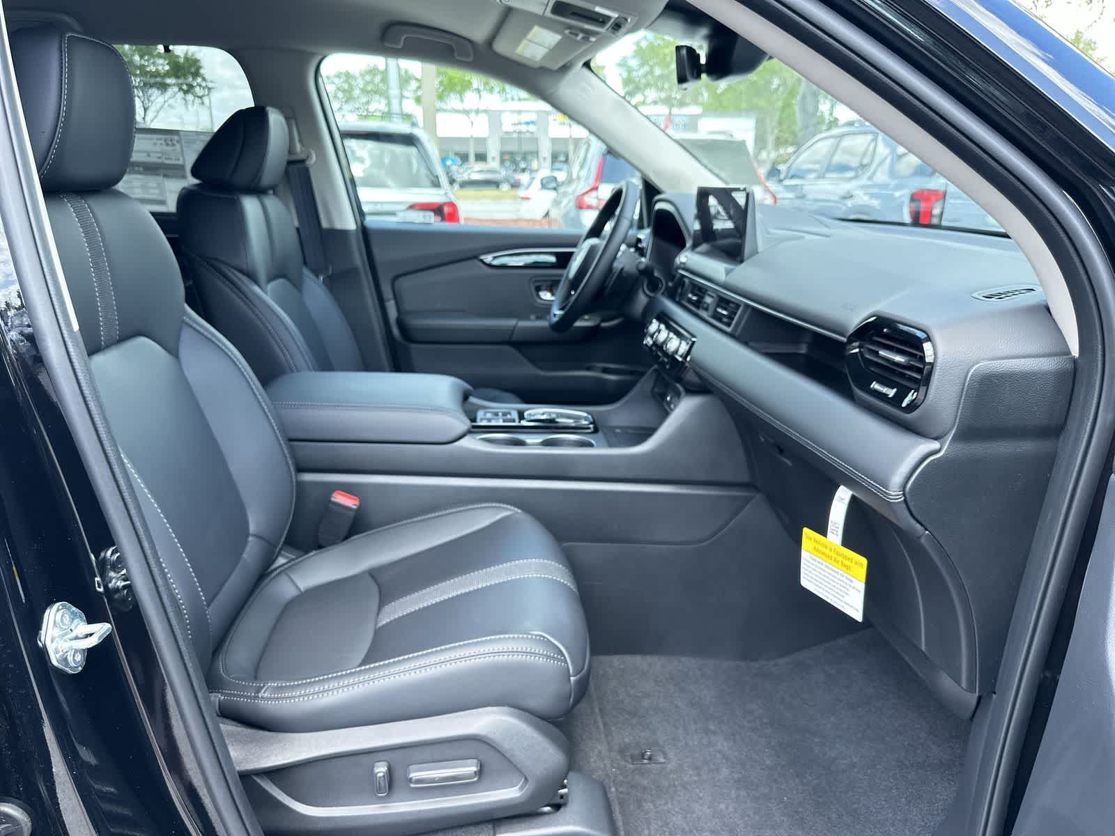 Thumbnail: 2026 Honda Pilot - 17