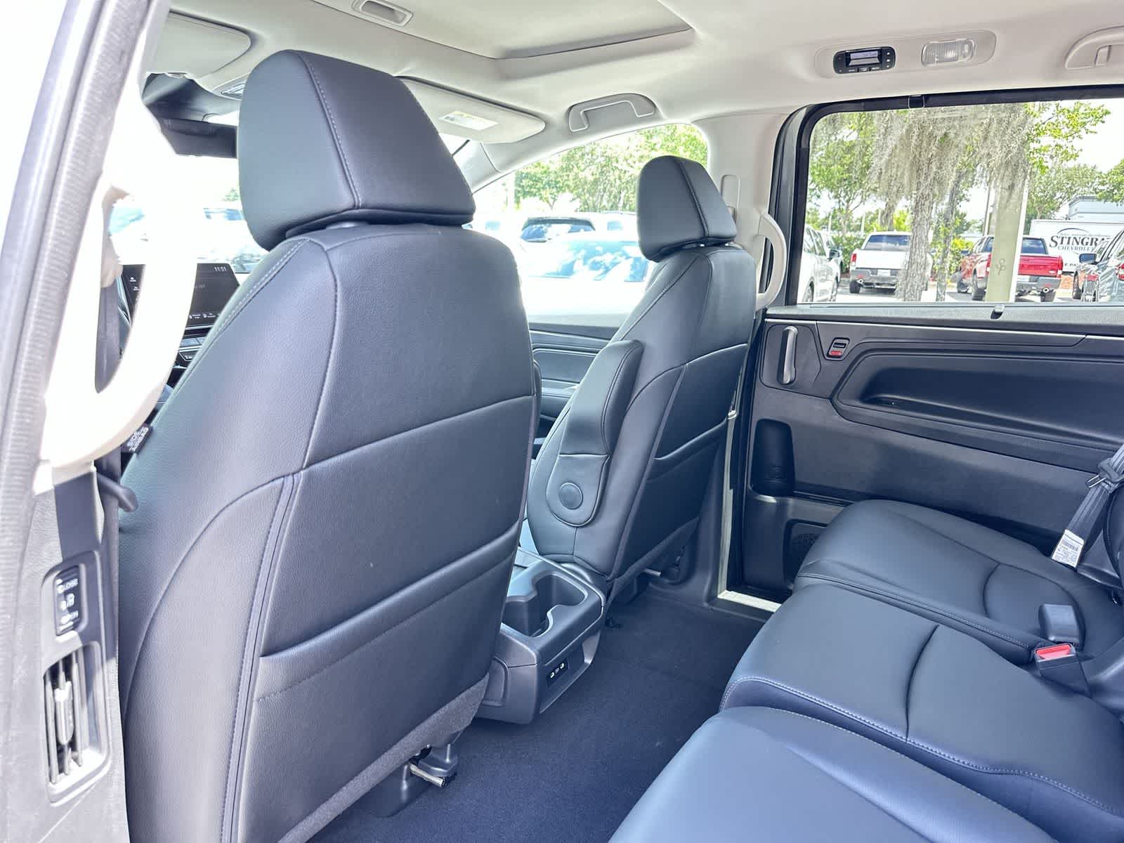 Thumbnail: 2026 Honda Odyssey - 14