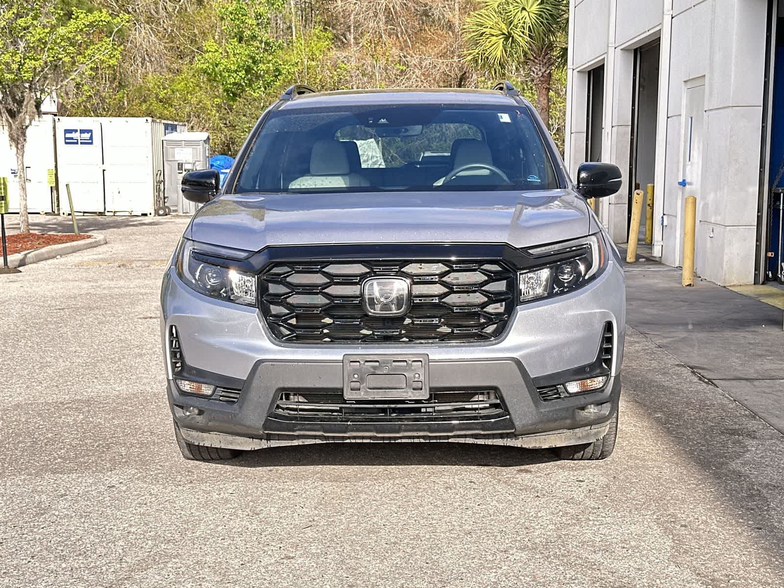 Thumbnail: 2023 Honda Passport - 9