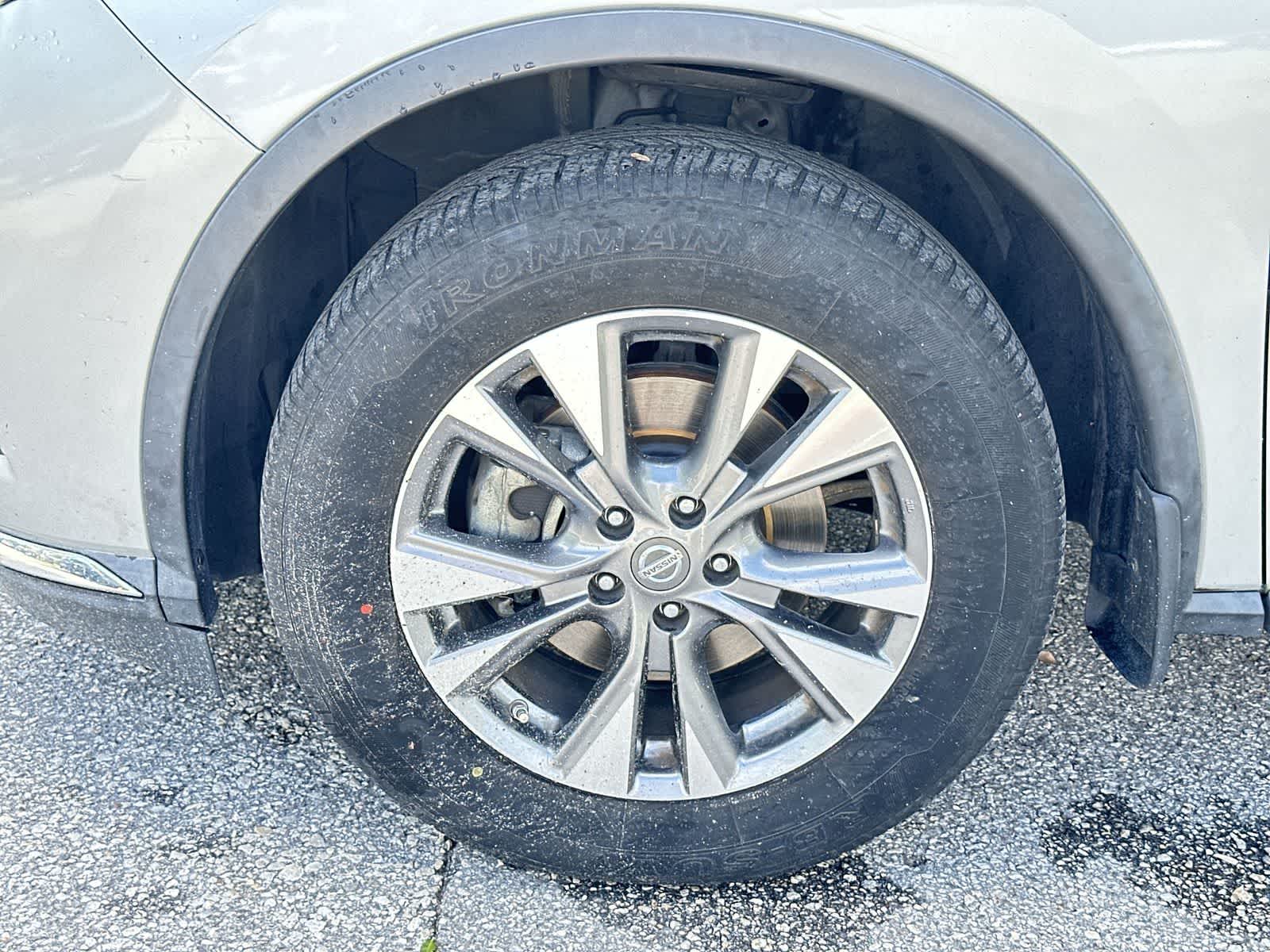 Thumbnail: 2016 Nissan Murano - 12