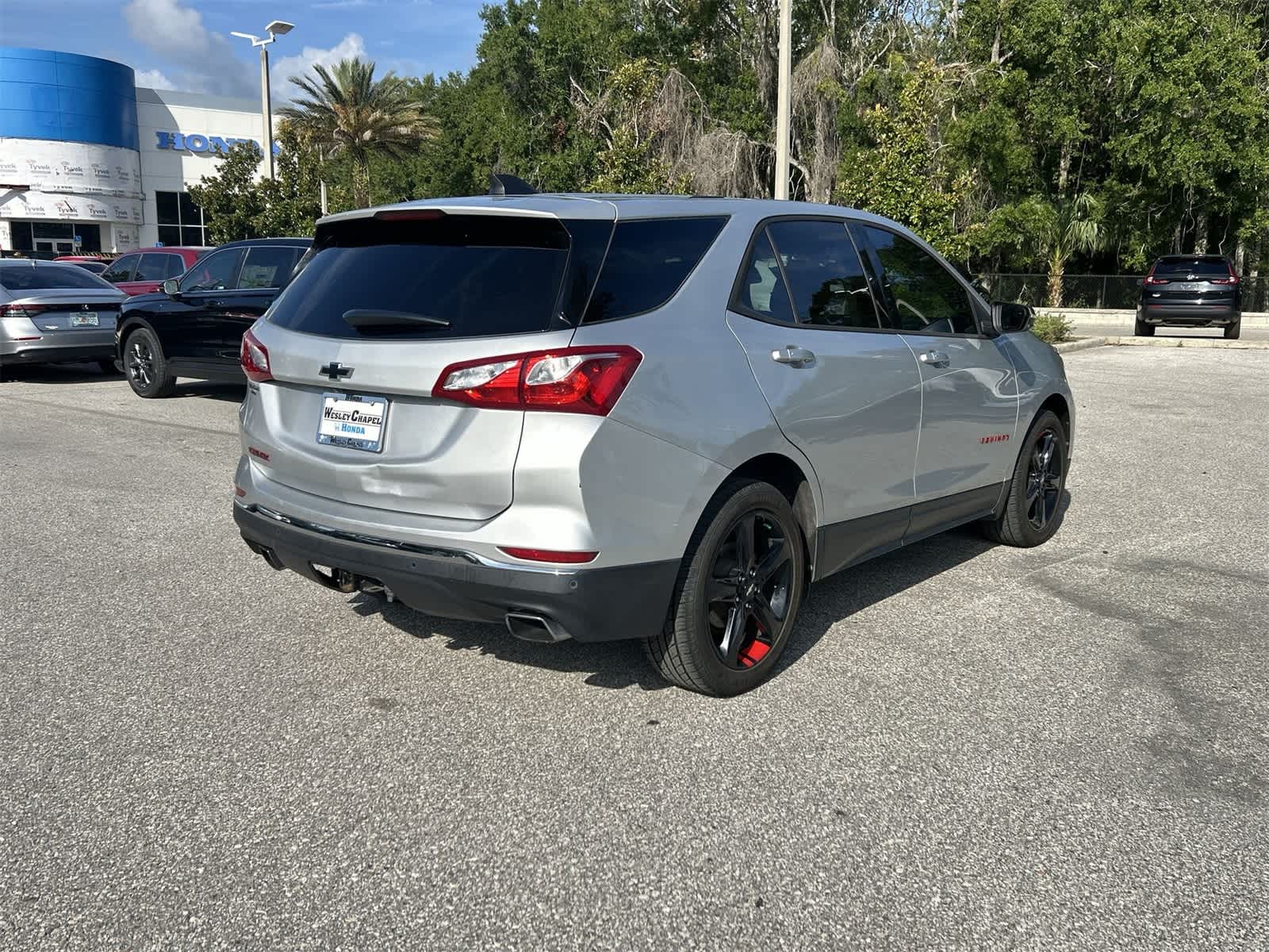 Thumbnail: 2019 Chevrolet Equinox - 6