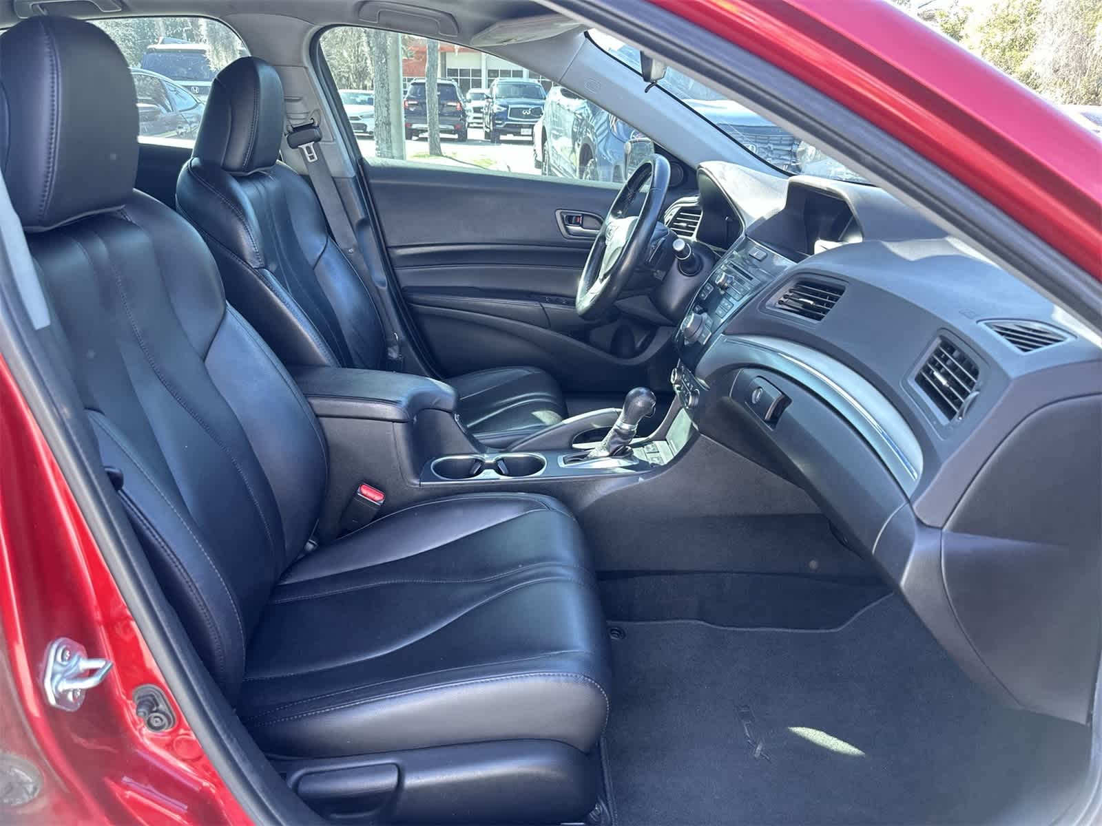 Thumbnail: 2021 Acura ILX - 17