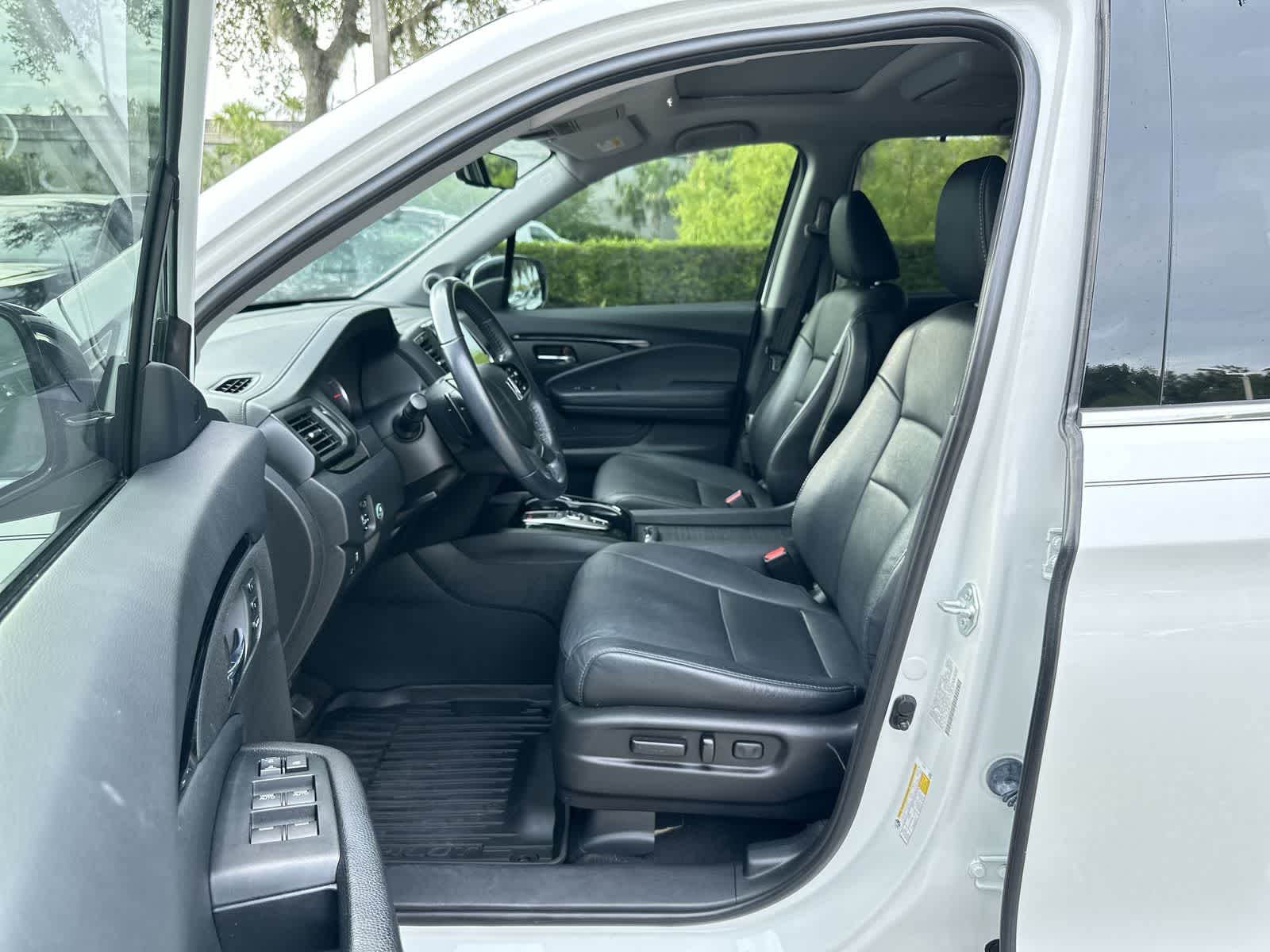 Thumbnail: 2022 Honda Pilot - 2
