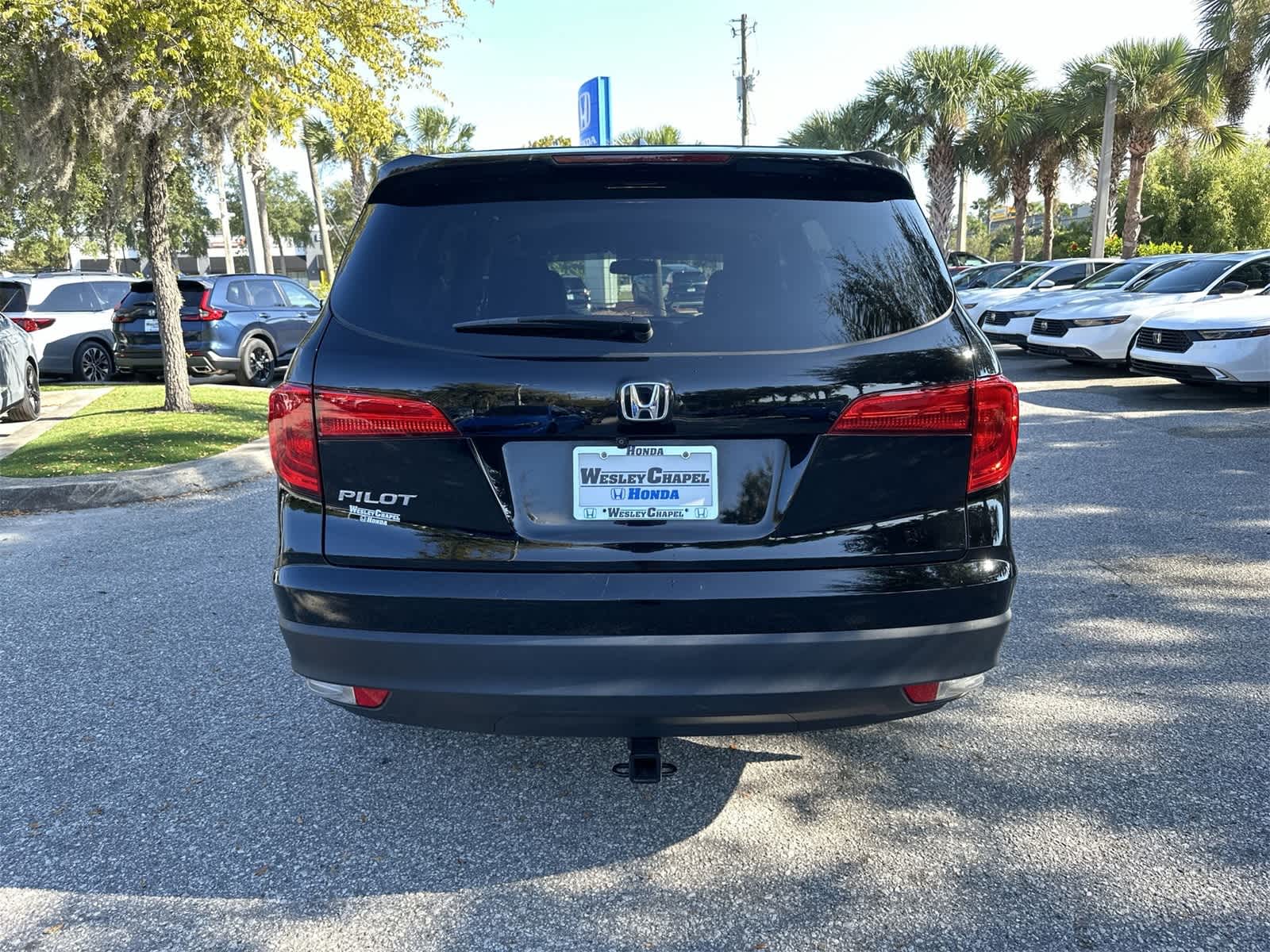 Thumbnail: 2017 Honda Pilot - 5