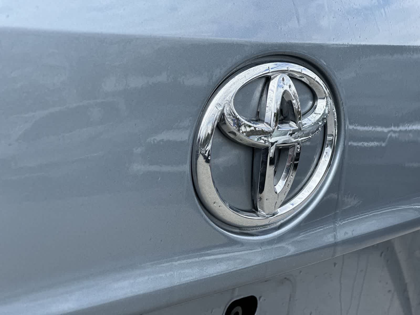 Thumbnail: 2023 Toyota Highlander - 10