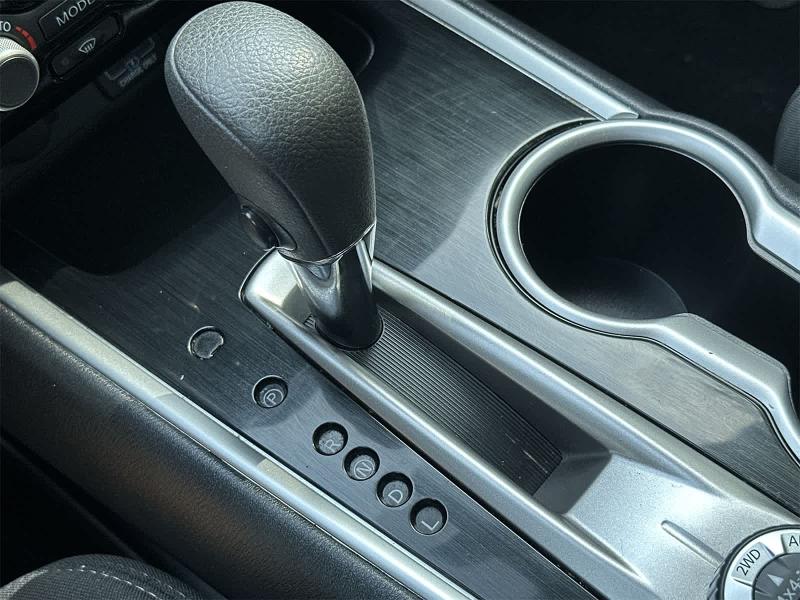 Thumbnail: 2019 Nissan Pathfinder - 21