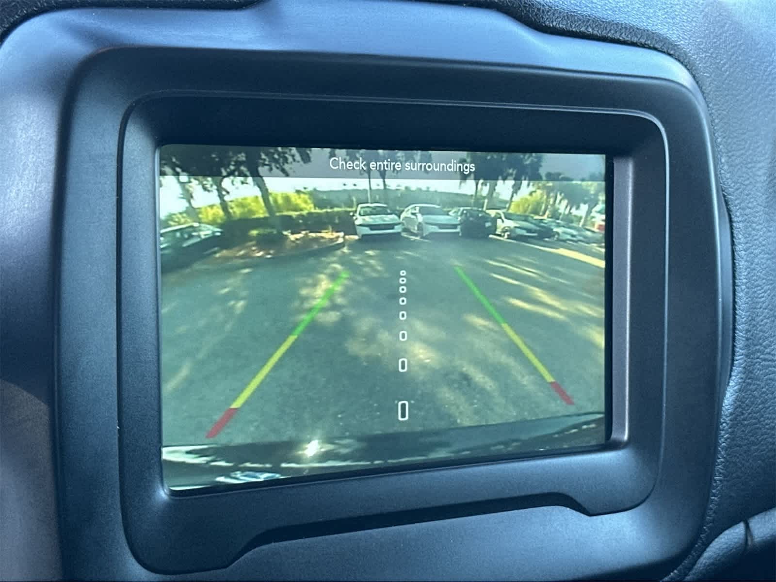 Thumbnail: 2021 Jeep Renegade - 20