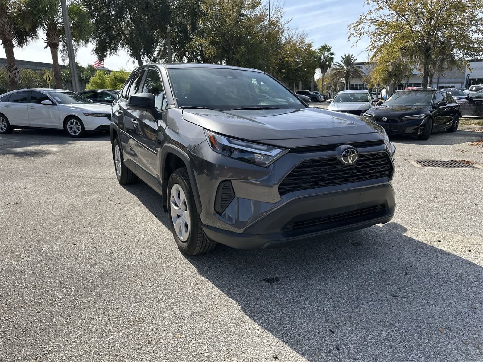 Thumbnail: 2024 Toyota RAV4 - 8