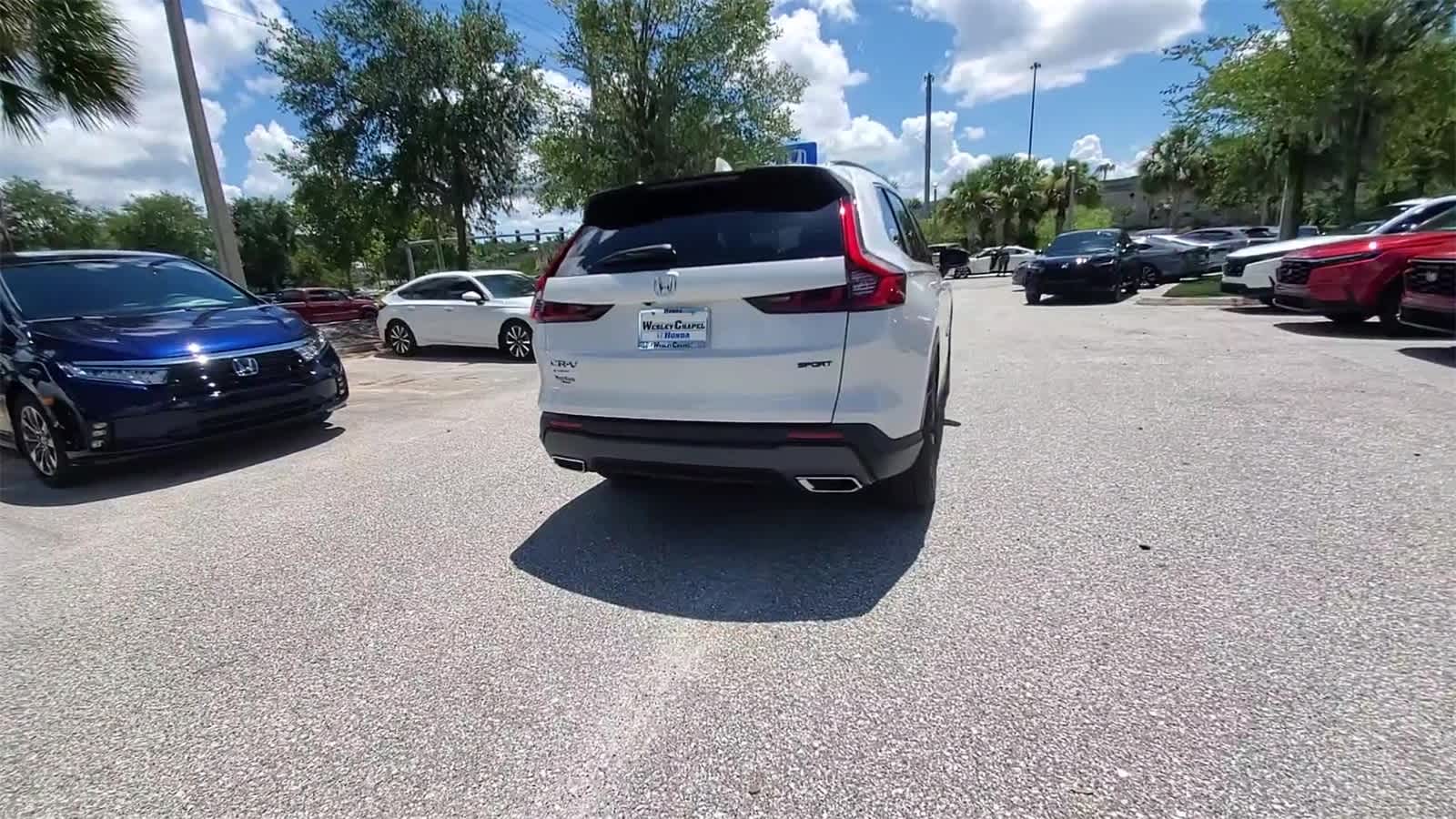 Thumbnail: 2023 Honda CR-V - 8