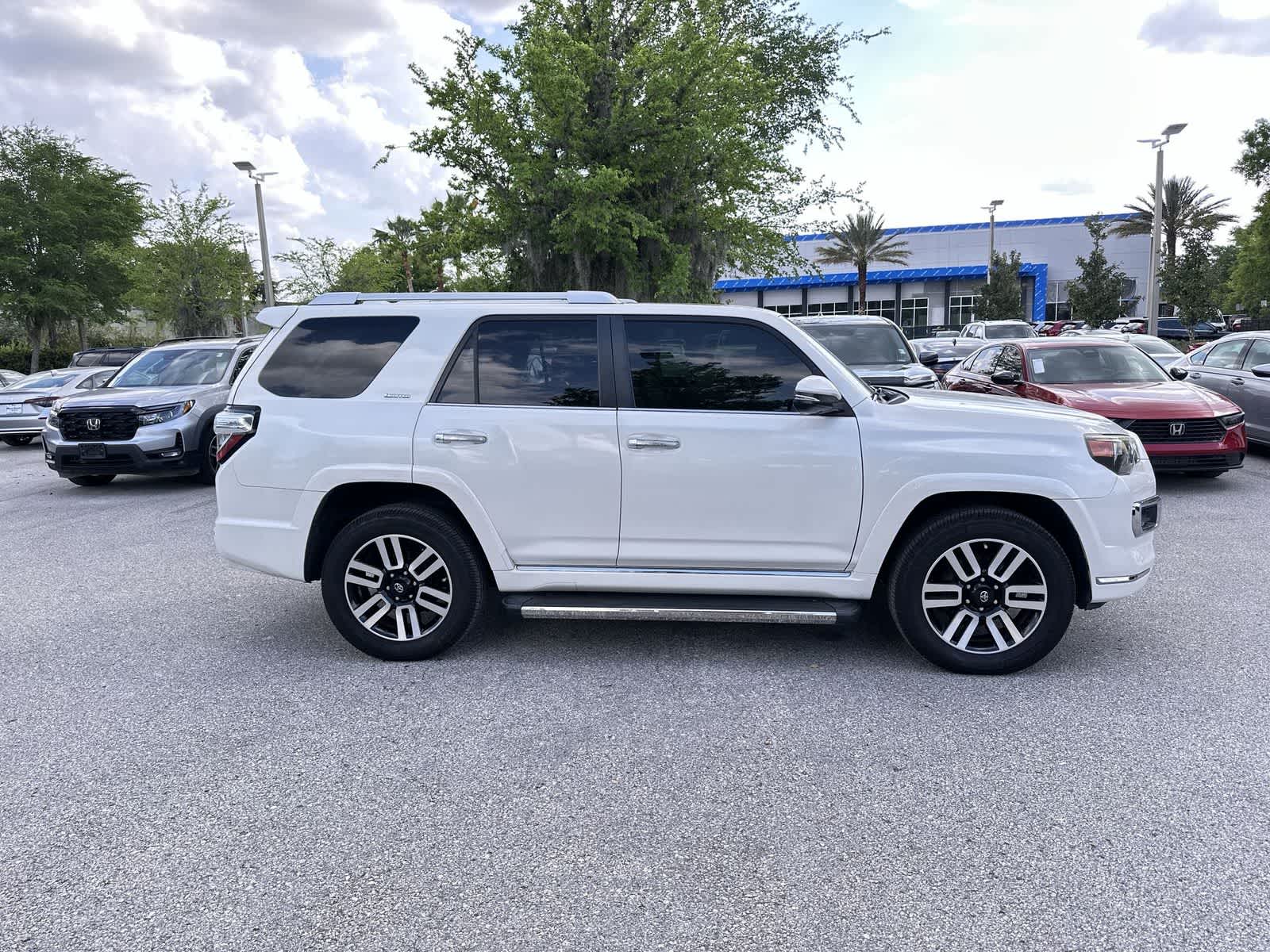 Thumbnail: 2016 Toyota 4Runner - 7