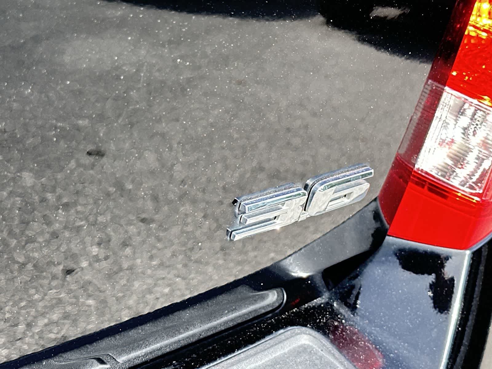 Thumbnail: 2016 Cadillac SRX - 11
