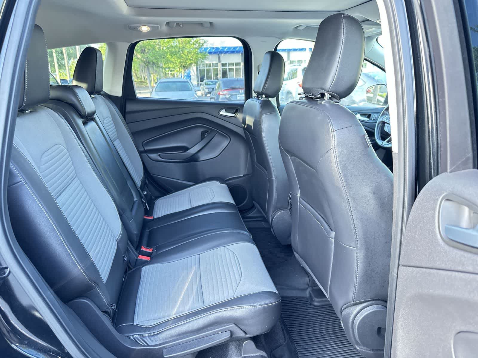 Thumbnail: 2018 Ford Escape - 16