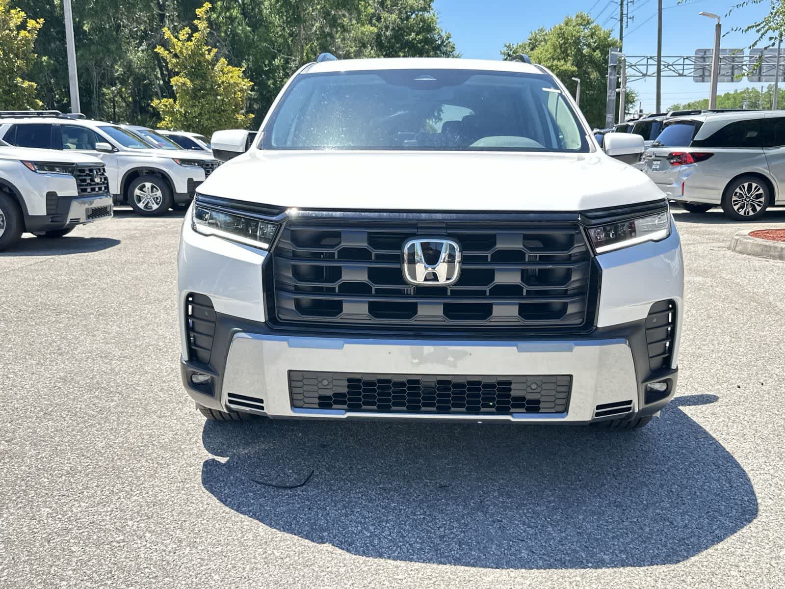 Thumbnail: 2026 Honda Pilot - 9