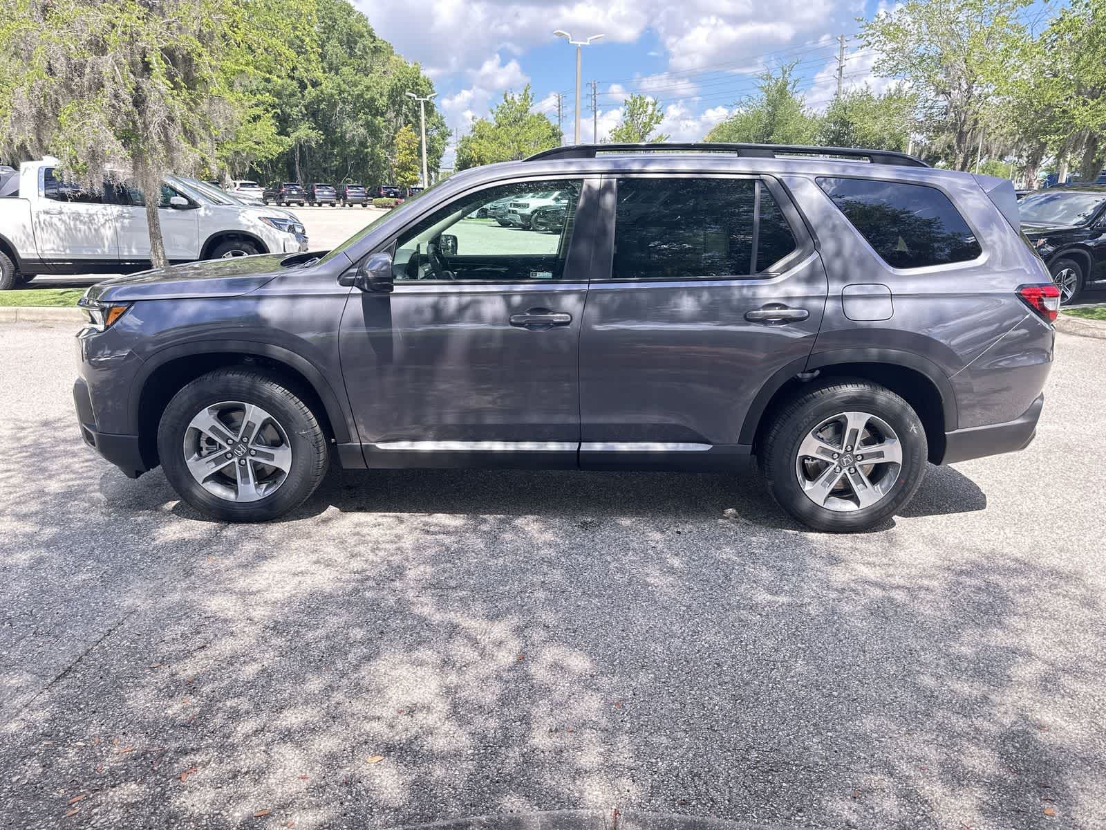 Thumbnail: 2026 Honda Pilot - 3