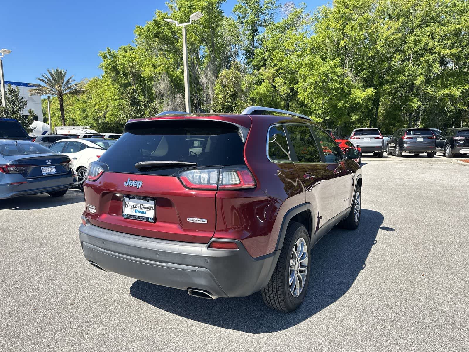 Thumbnail: 2020 Jeep Cherokee - 6